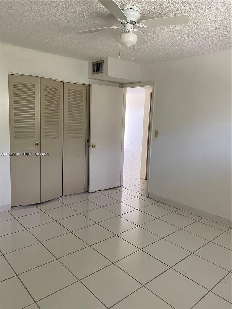 III DELWOOD WEST CONDO - Residential Lease