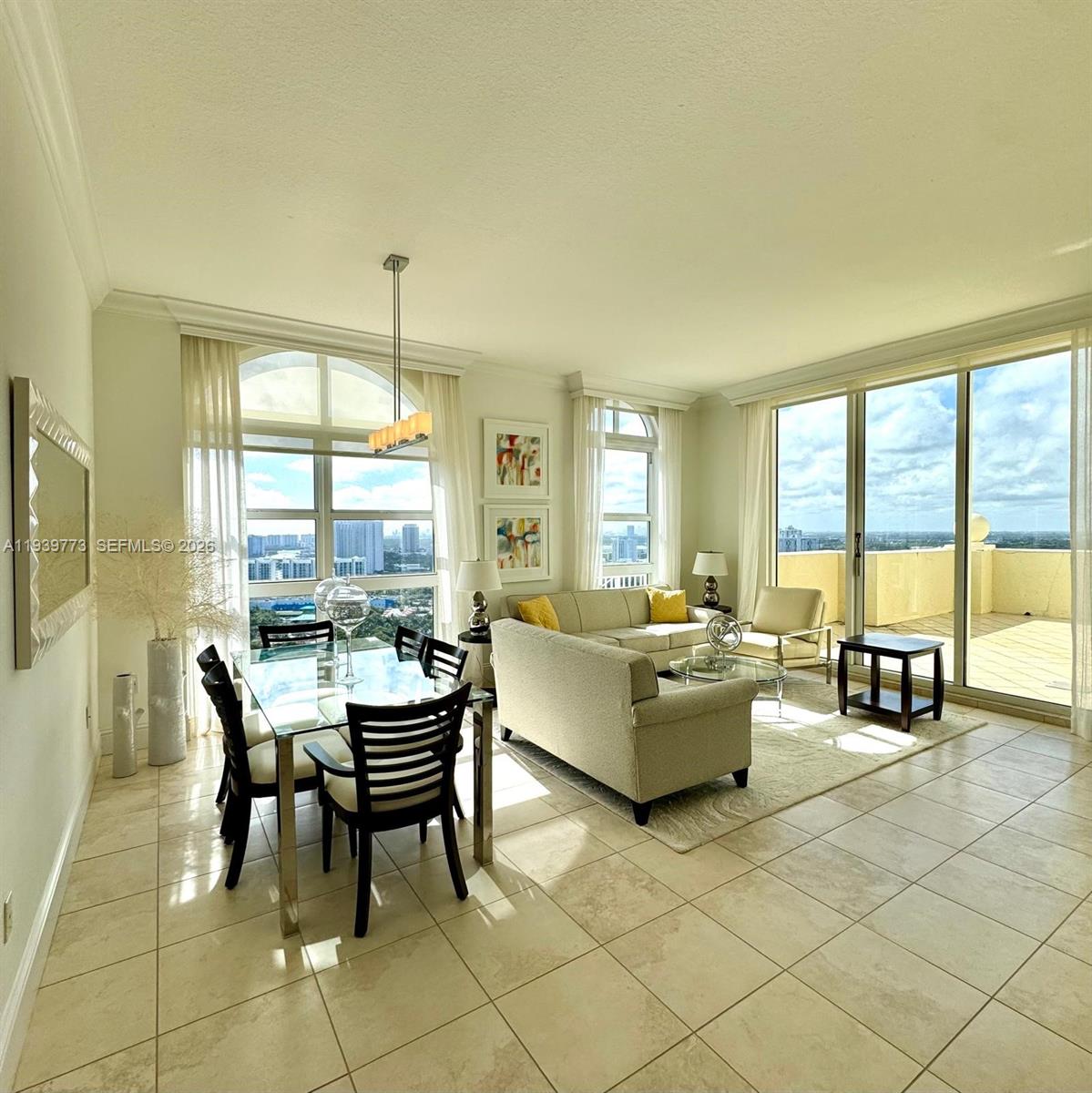 TURNBERRY ON THE GREEN CO - Residential