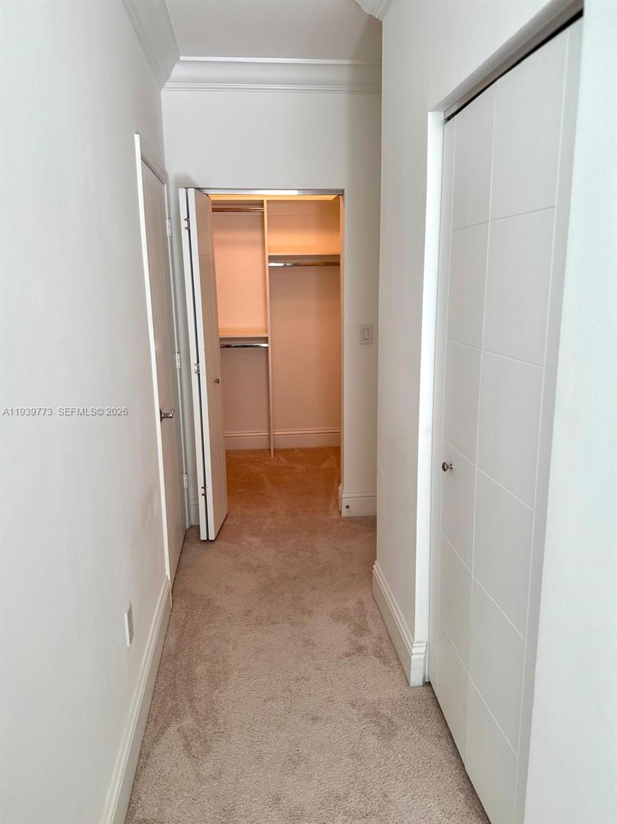 TURNBERRY ON THE GREEN CO - Residential