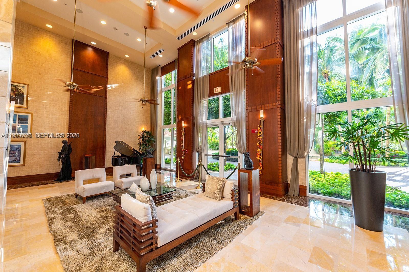 TURNBERRY ON THE GREEN CO - Residential