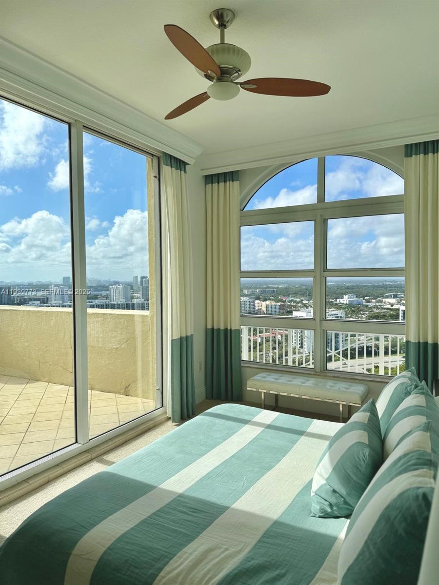 TURNBERRY ON THE GREEN CO - Residential