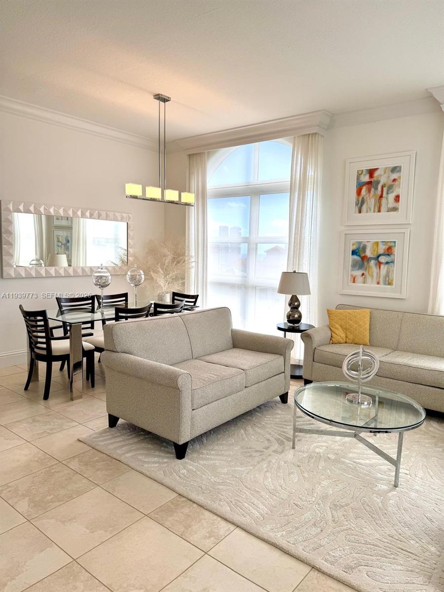 TURNBERRY ON THE GREEN CO - Residential