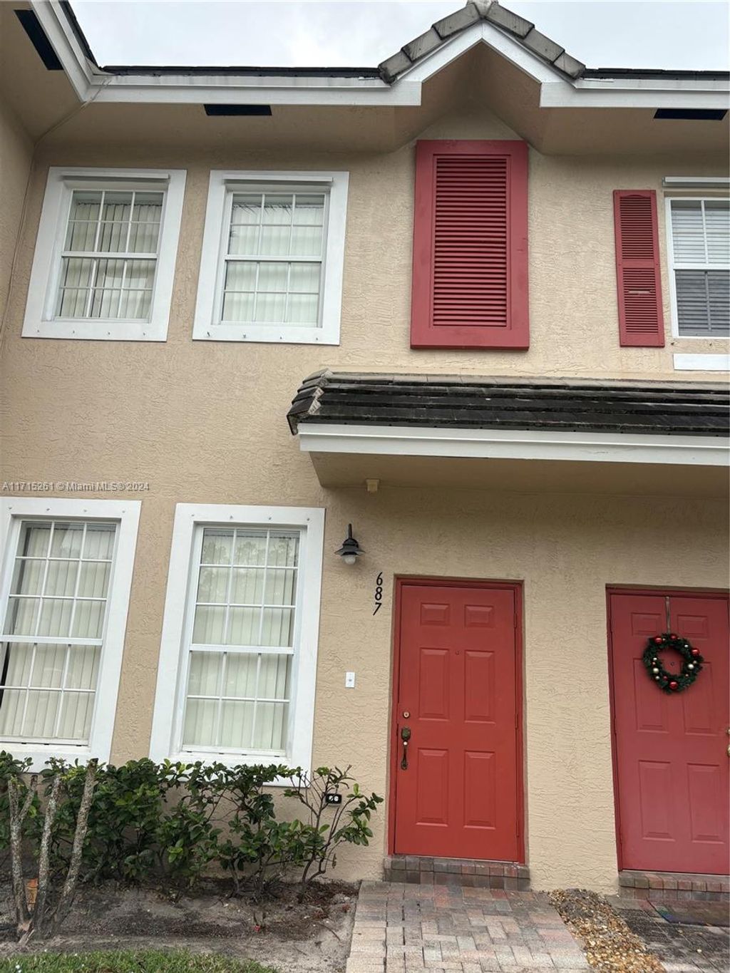 Photo of 687 NW 42nd Ave #687, Plantation, FL 33317 (MLS # A11715261)
