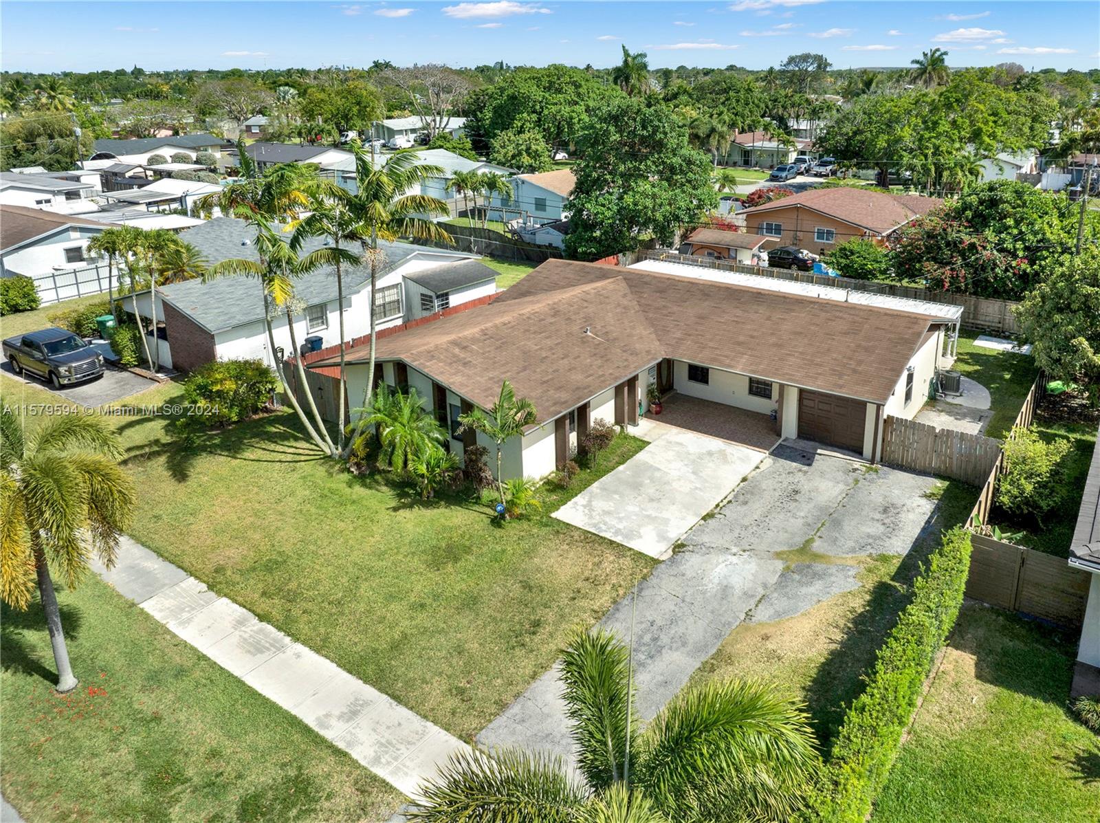 Photo 1 of 9844 Sw 195th St St, Cutler Bay, Florida, $639,000, Web #: 11579594