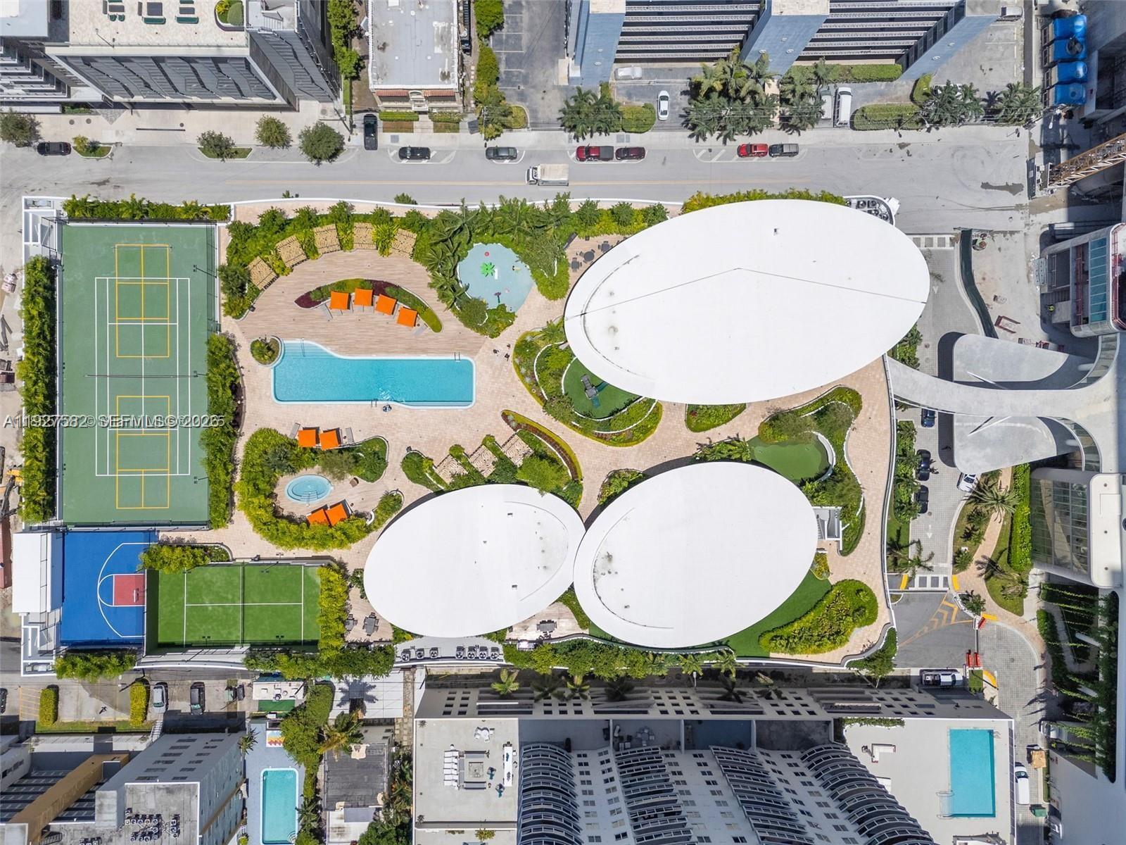 Aria Reserve Miami - Residential