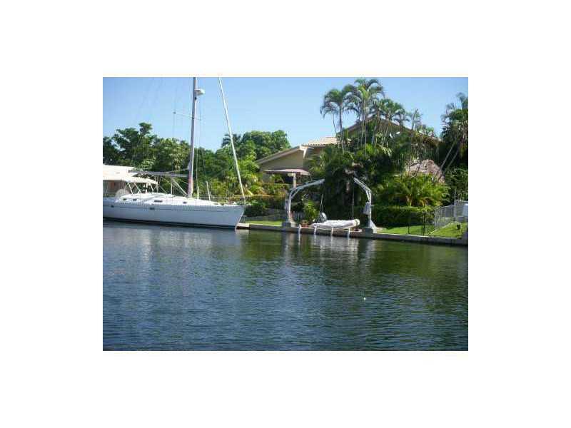 SUNRISE HARBOUR REV PL - Residential