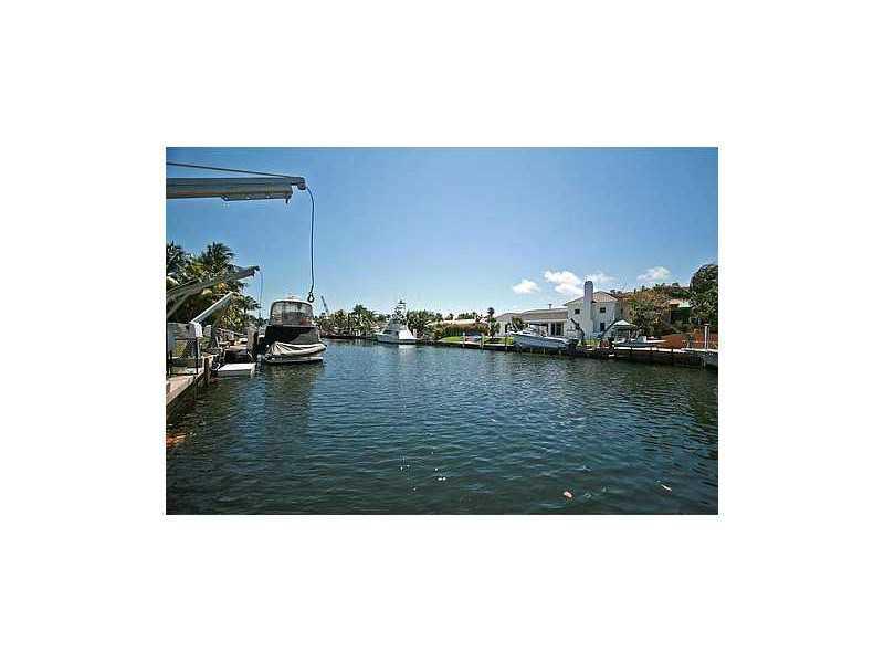 SUNRISE HARBOUR REV PL - Residential