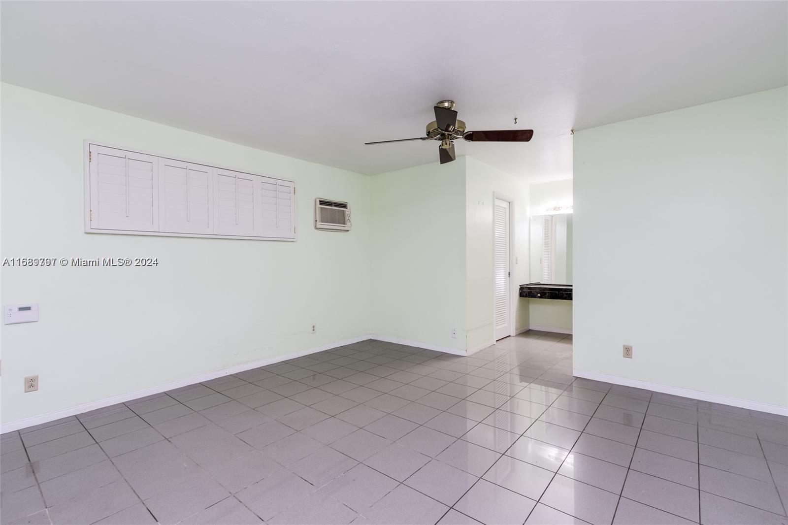 HOLLYWOOD HILLS AMEN PLAT - Residential