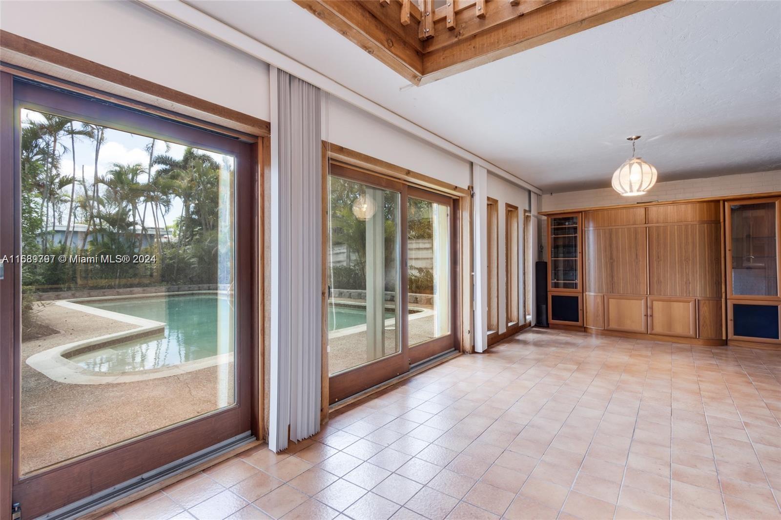 HOLLYWOOD HILLS AMEN PLAT - Residential