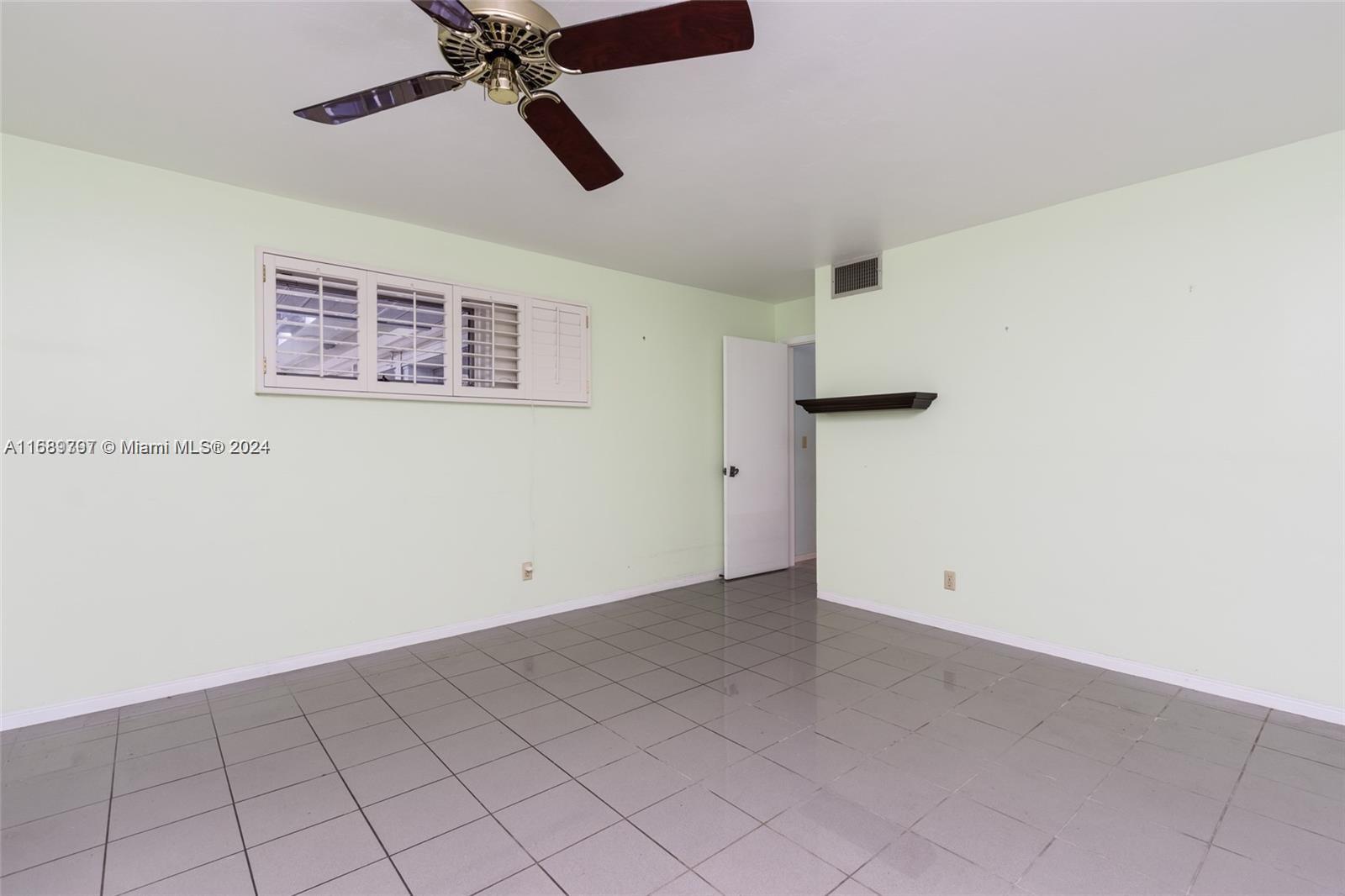 HOLLYWOOD HILLS AMEN PLAT - Residential