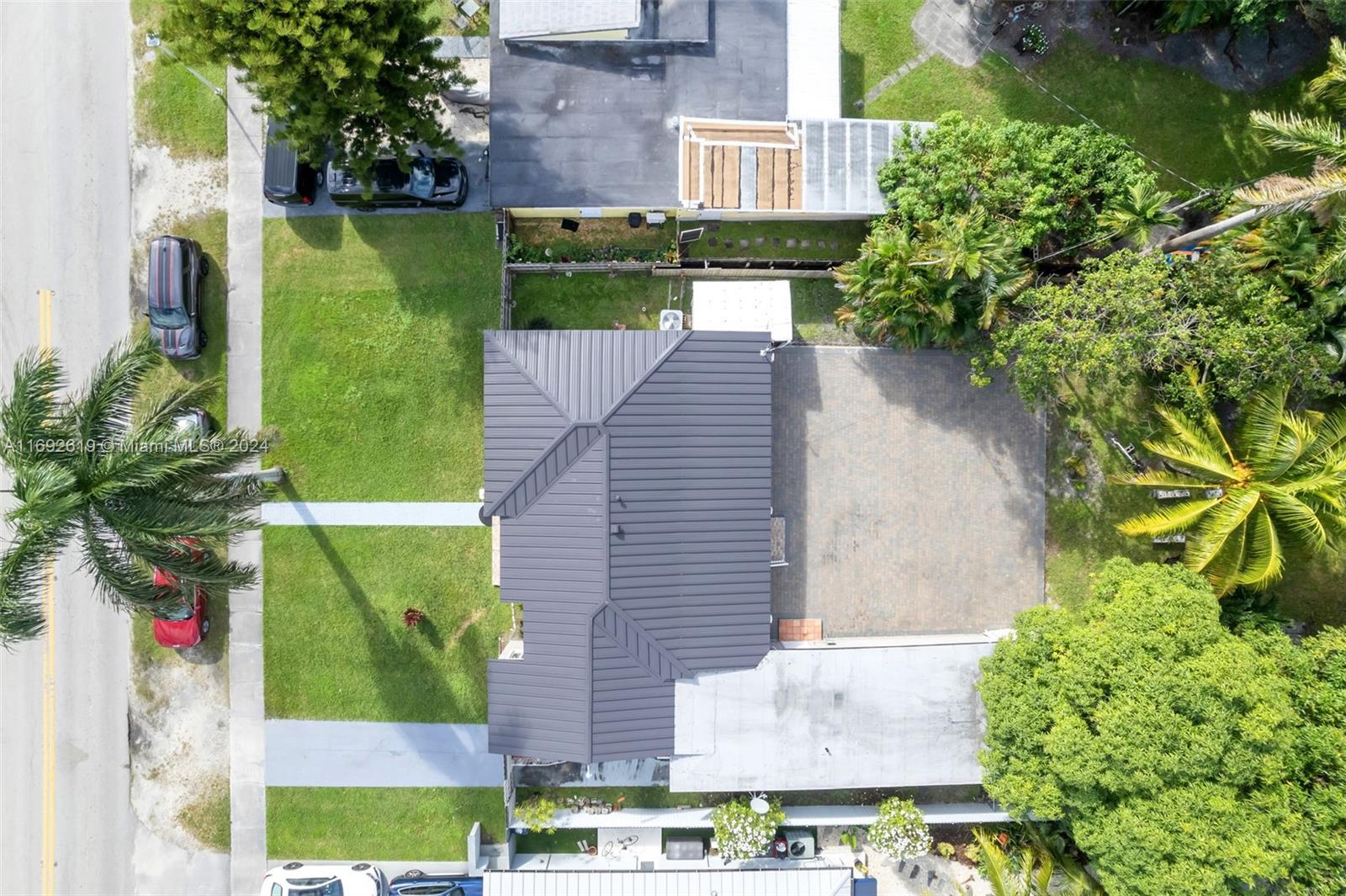COUNTRY CLUB ESTATES SEC - Residential Lease