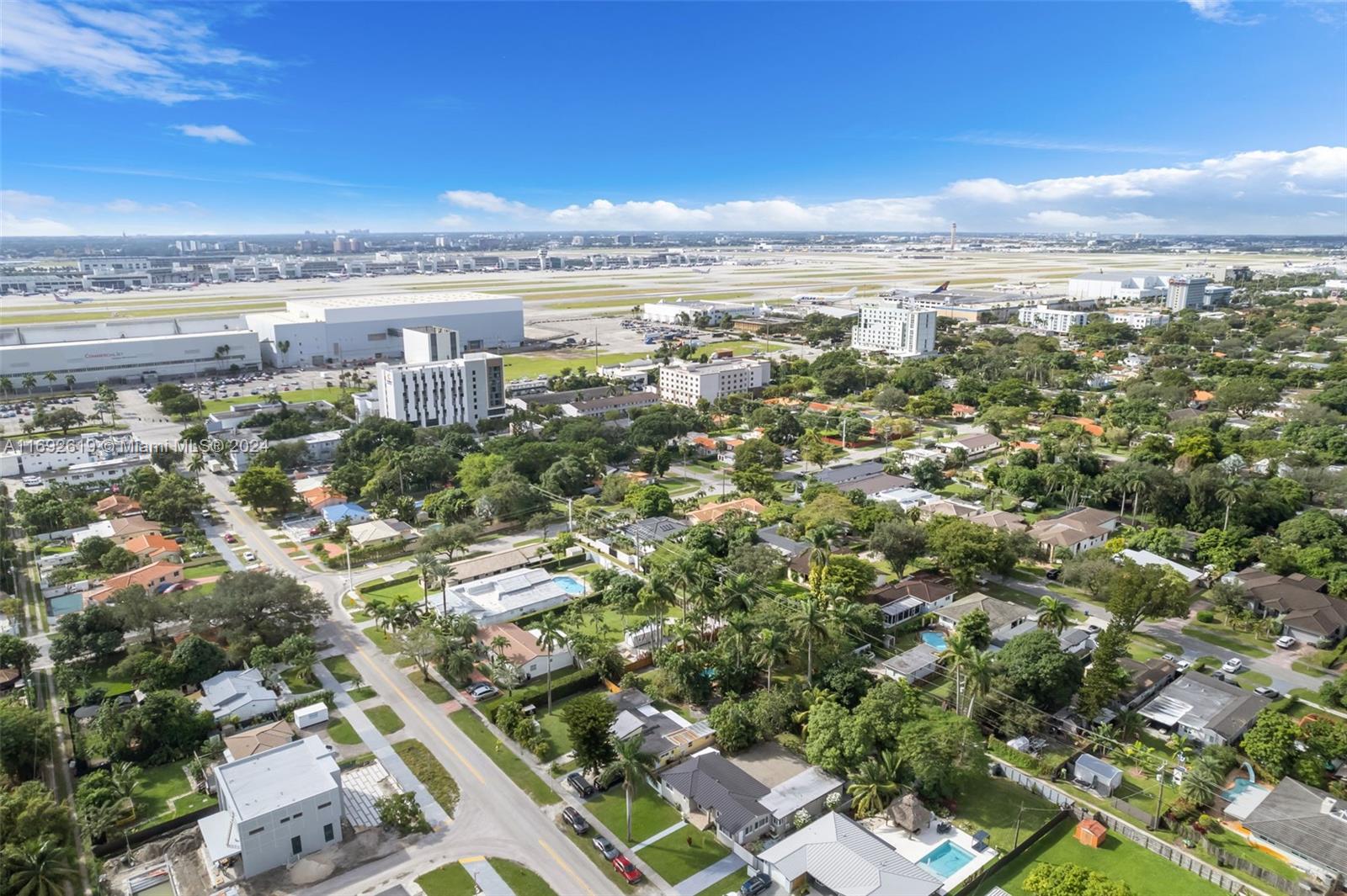 COUNTRY CLUB ESTATES SEC - Residential Lease