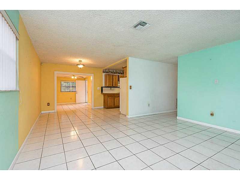 SOUTH MIAMI HGTS ADD C - Residential Lease