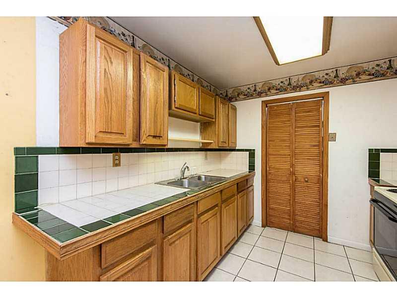 SOUTH MIAMI HGTS ADD C - Residential Lease