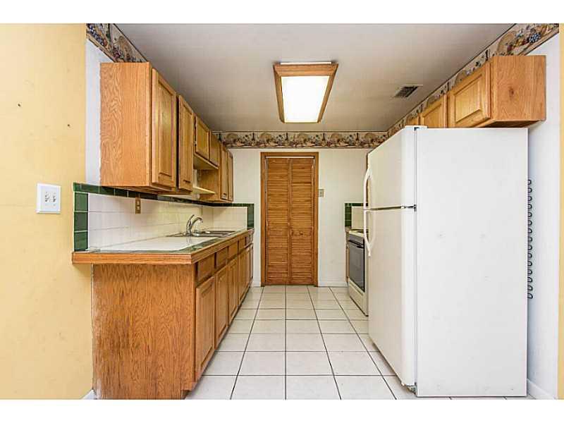 SOUTH MIAMI HGTS ADD C - Residential Lease