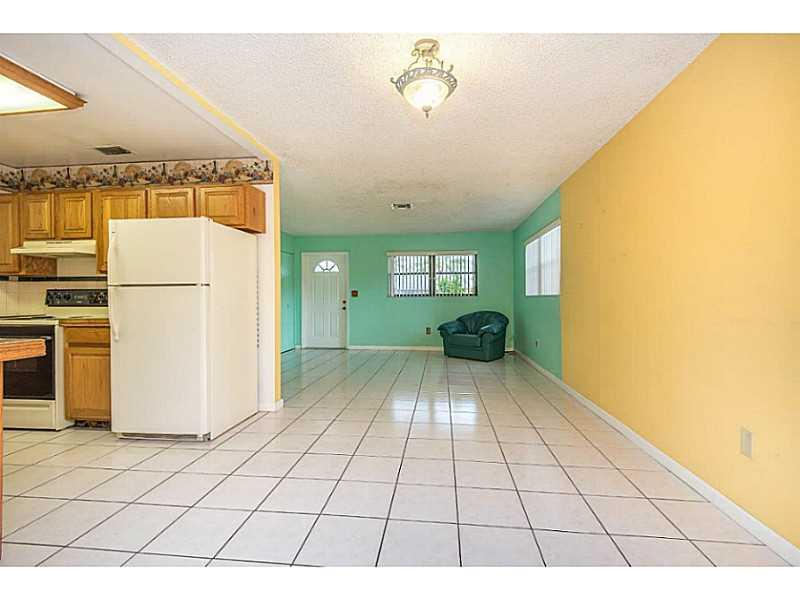 SOUTH MIAMI HGTS ADD C - Residential Lease