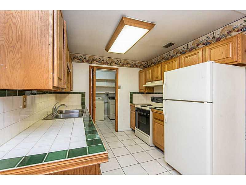 SOUTH MIAMI HGTS ADD C - Residential Lease