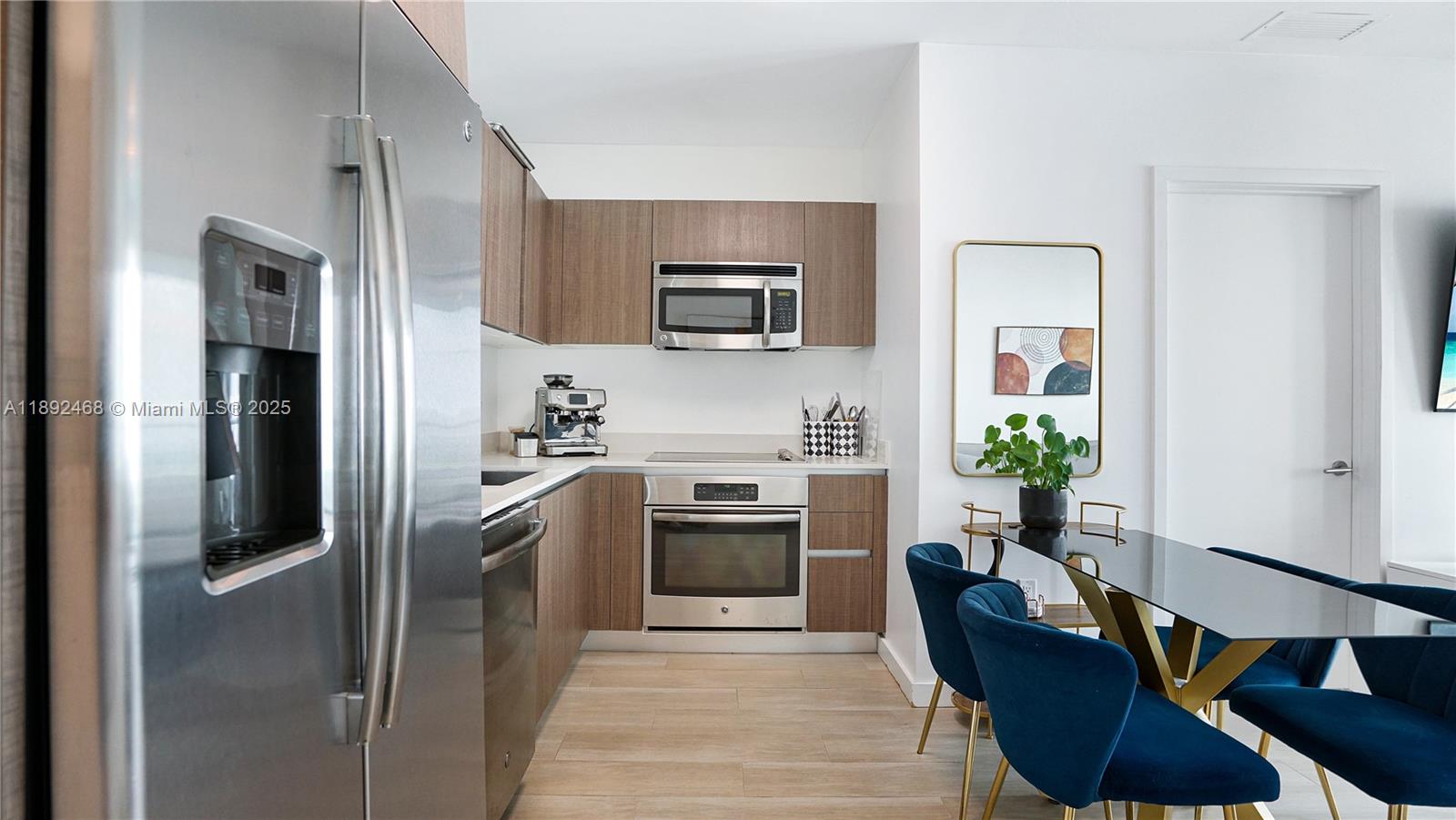 LE PARC AT BRICKELL CONDO - Residential