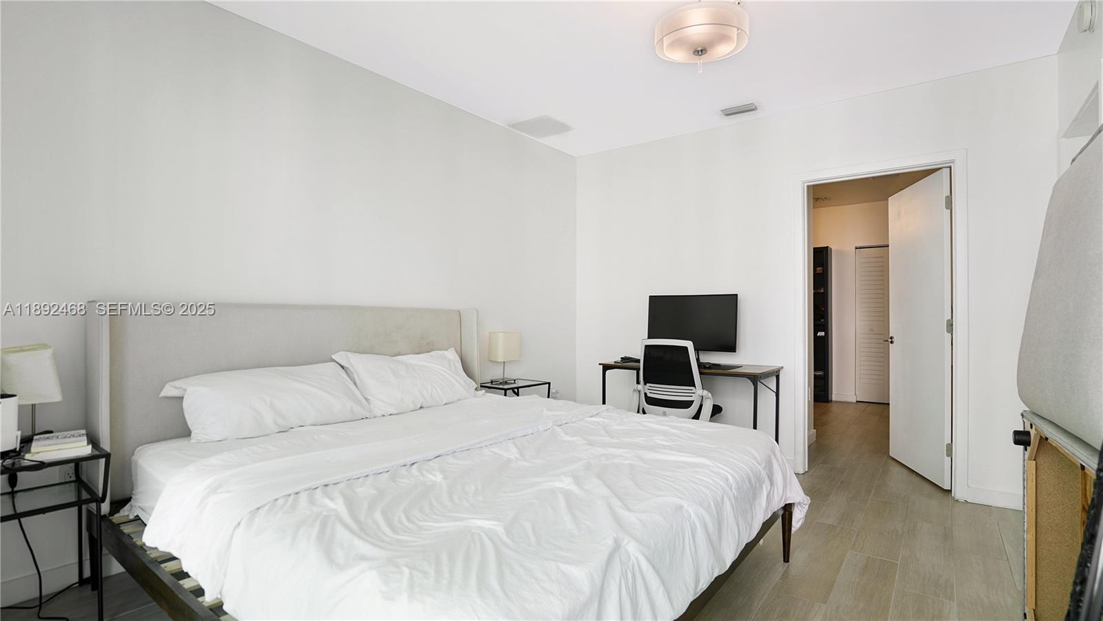 LE PARC AT BRICKELL CONDO - Residential