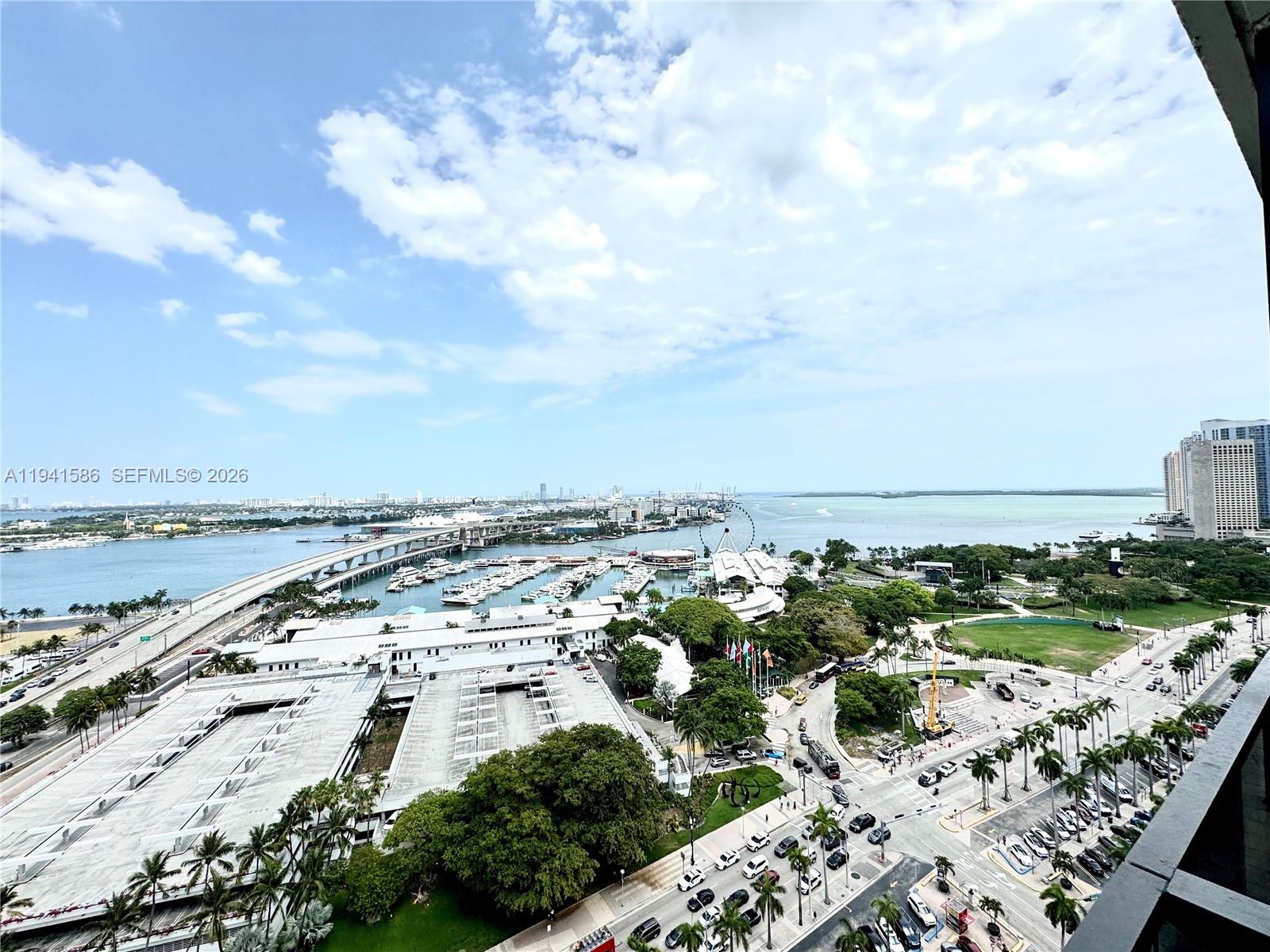 THE ELSER HOTEL & RESIDENC - Residential Lease