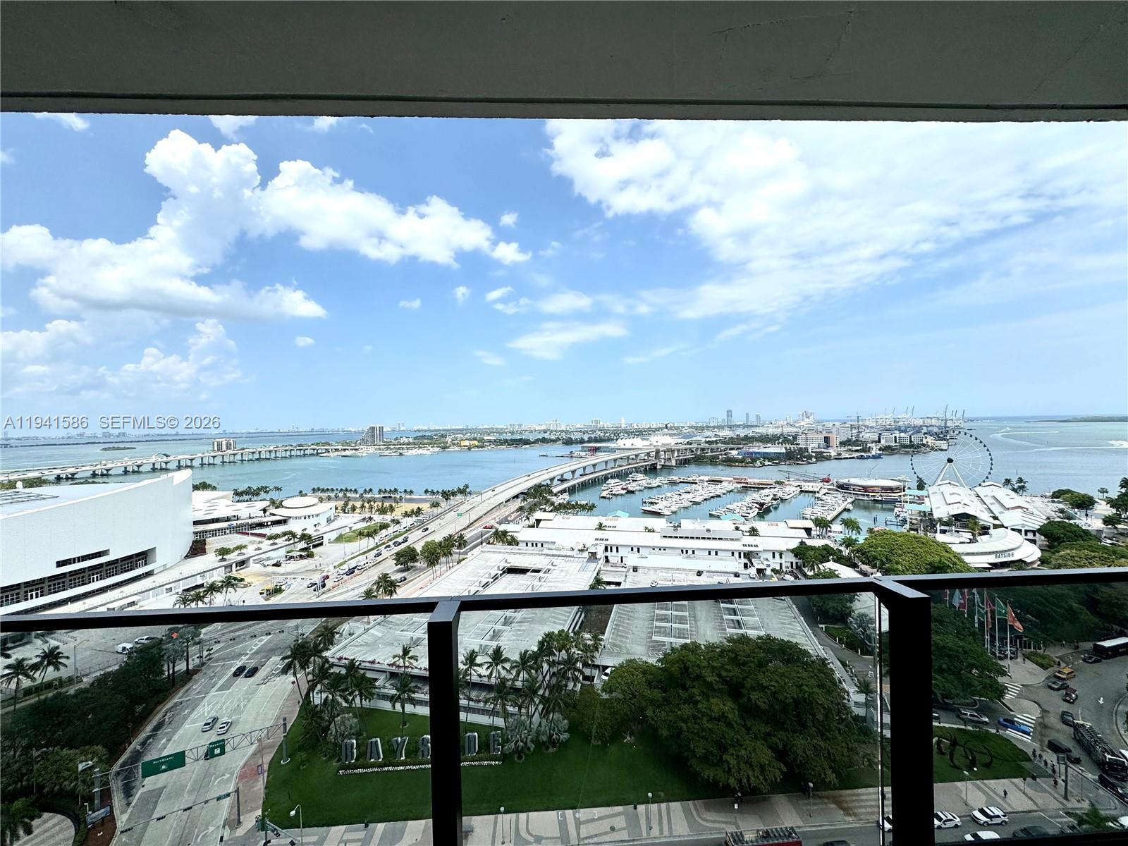 THE ELSER HOTEL & RESIDENC - Residential Lease