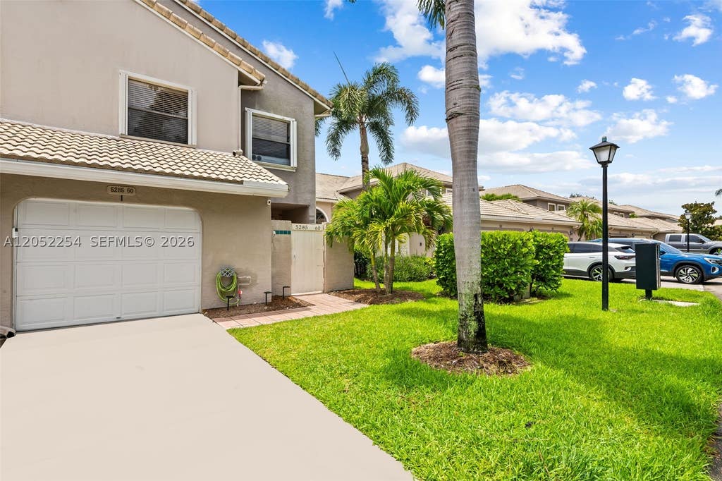Photo of 5285 Monterey Circle #I-(60), Delray Beach, FL 33484 (MLS # A12052254)