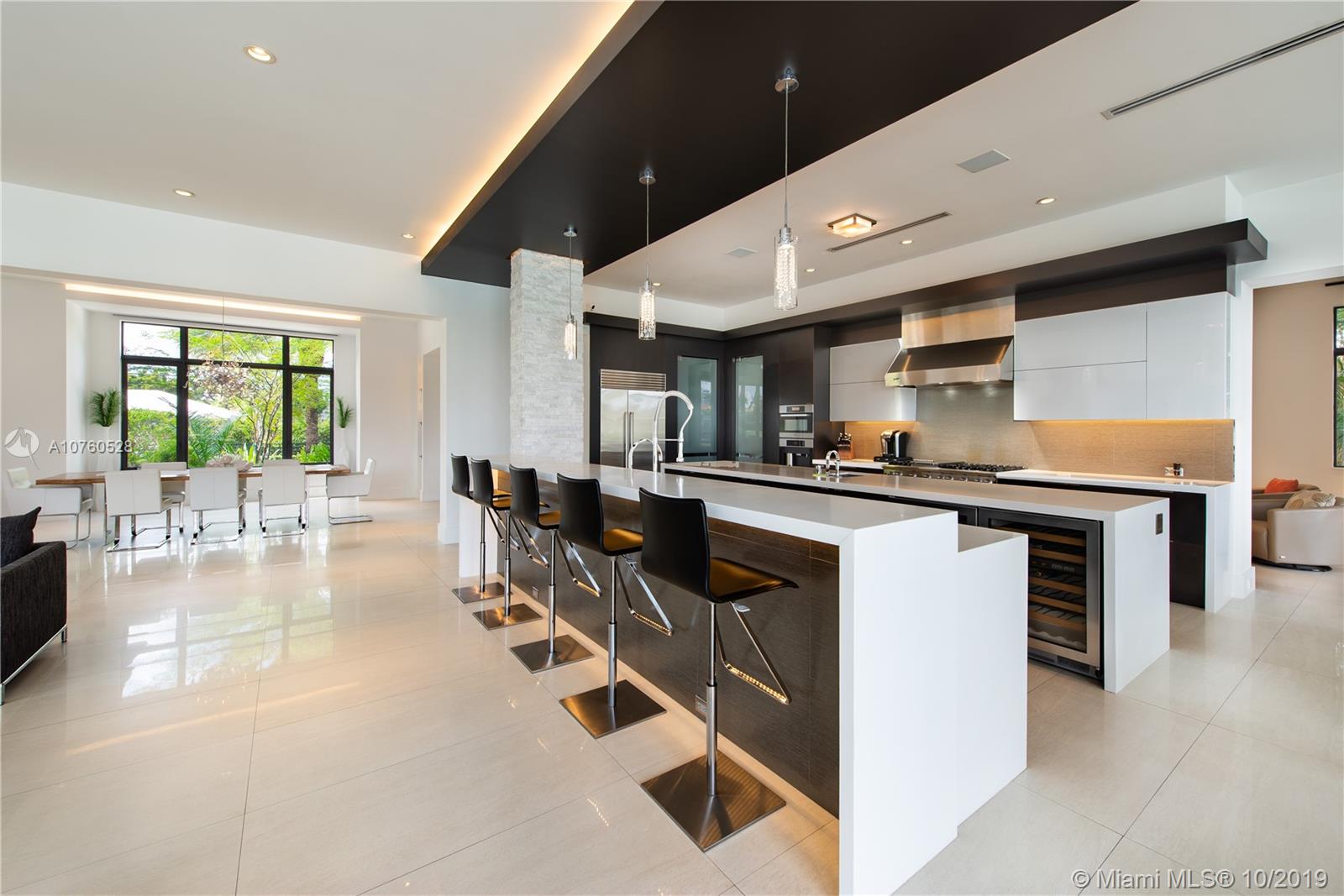 HOLLYWOOD GOLF ESTATES SE - Residential