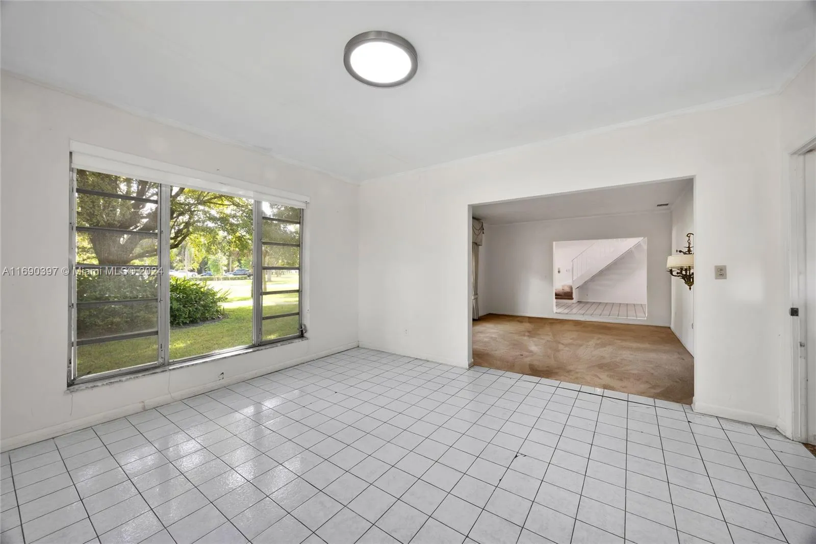 Coral Gables, Florida 33134, United States, 5 Bedrooms Bedrooms, ,3 BathroomsBathrooms,Residential,Active,34092