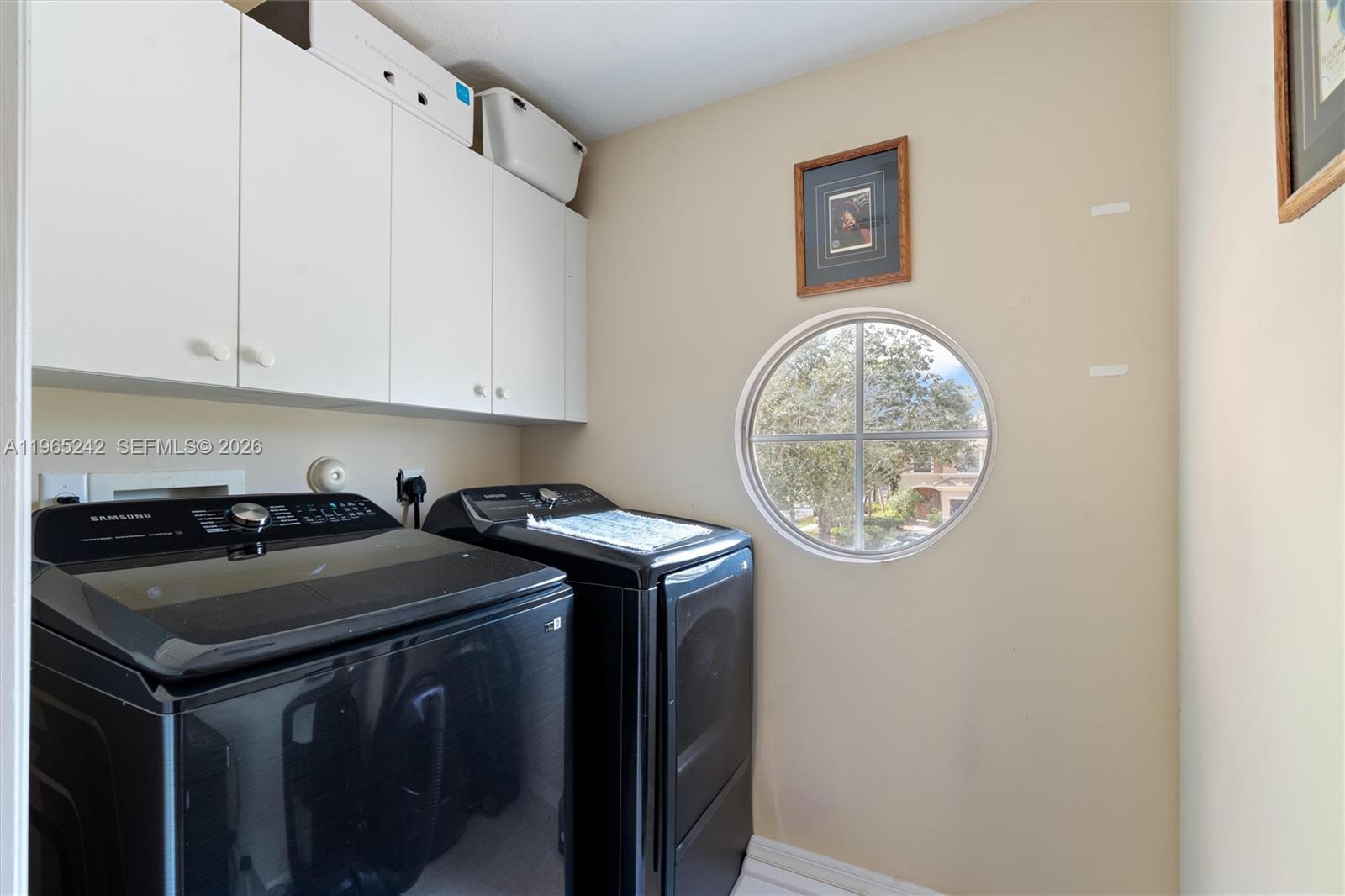 SEMINOLE ESTATES & TOWNHO - Residential