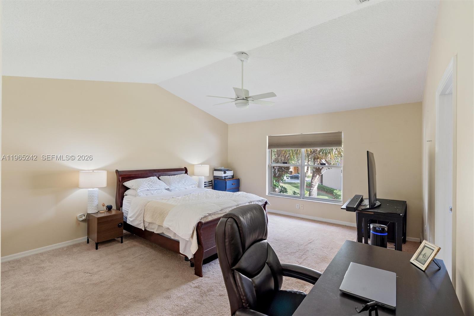 SEMINOLE ESTATES & TOWNHO - Residential