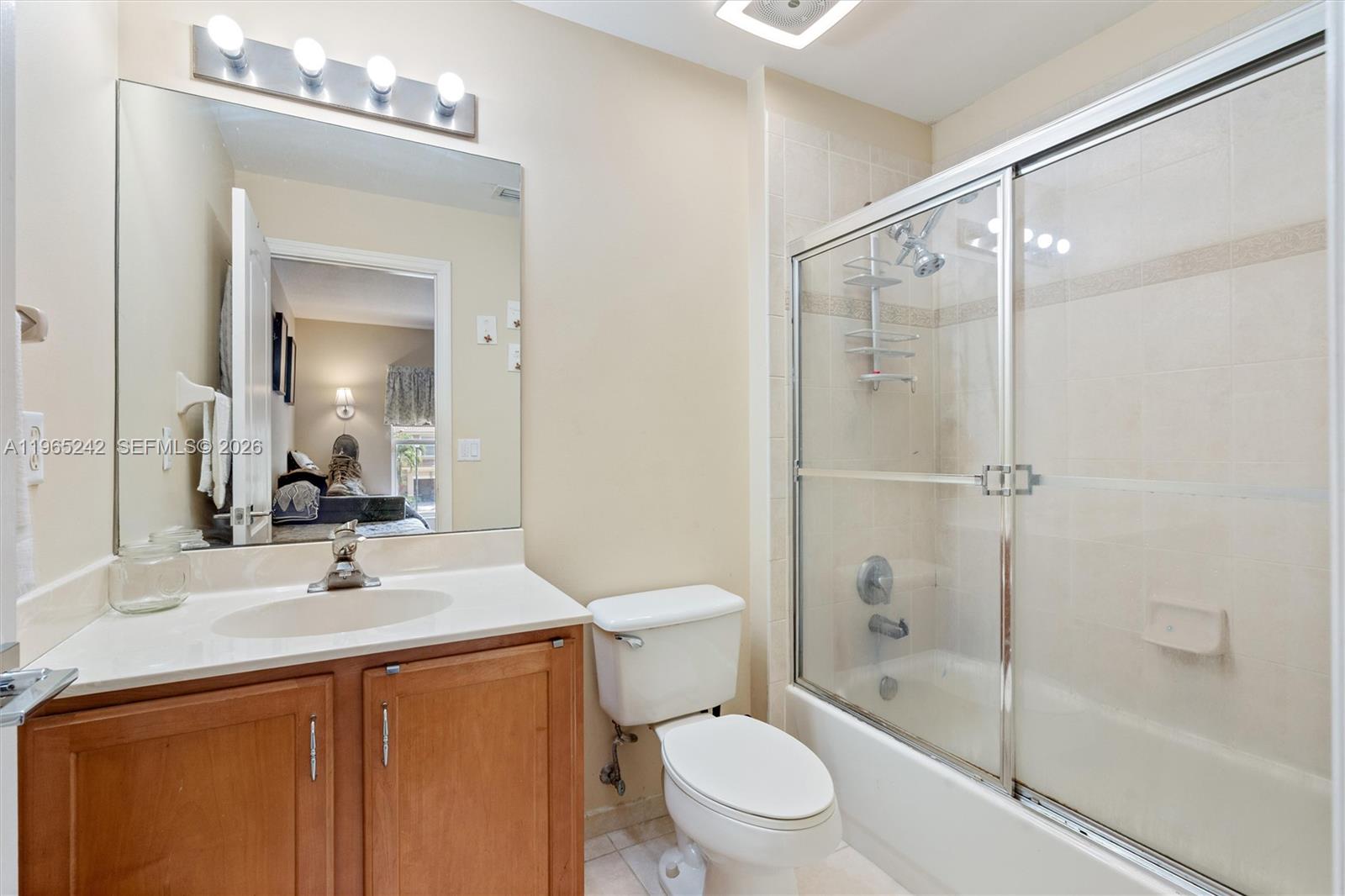 SEMINOLE ESTATES & TOWNHO - Residential