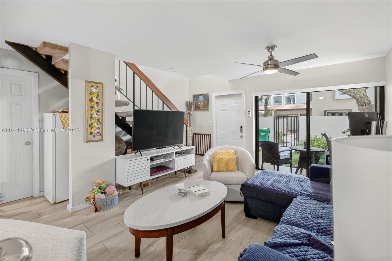 PALM POINT SEC 2 - Residential