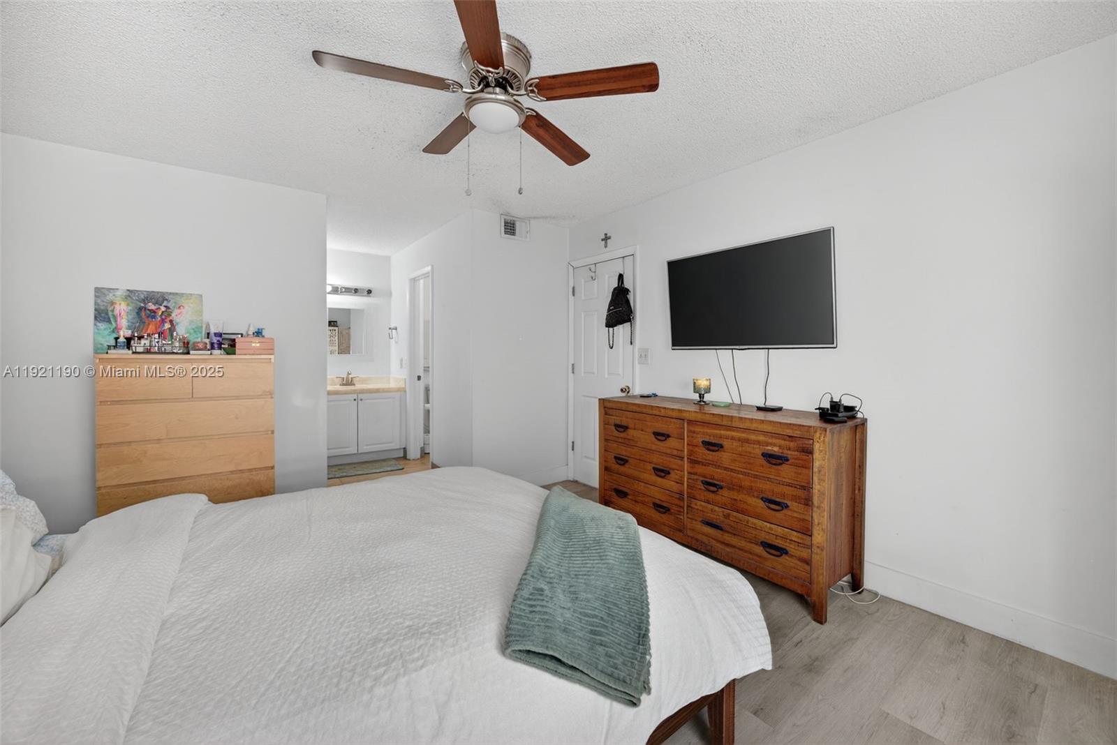 PALM POINT SEC 2 - Residential