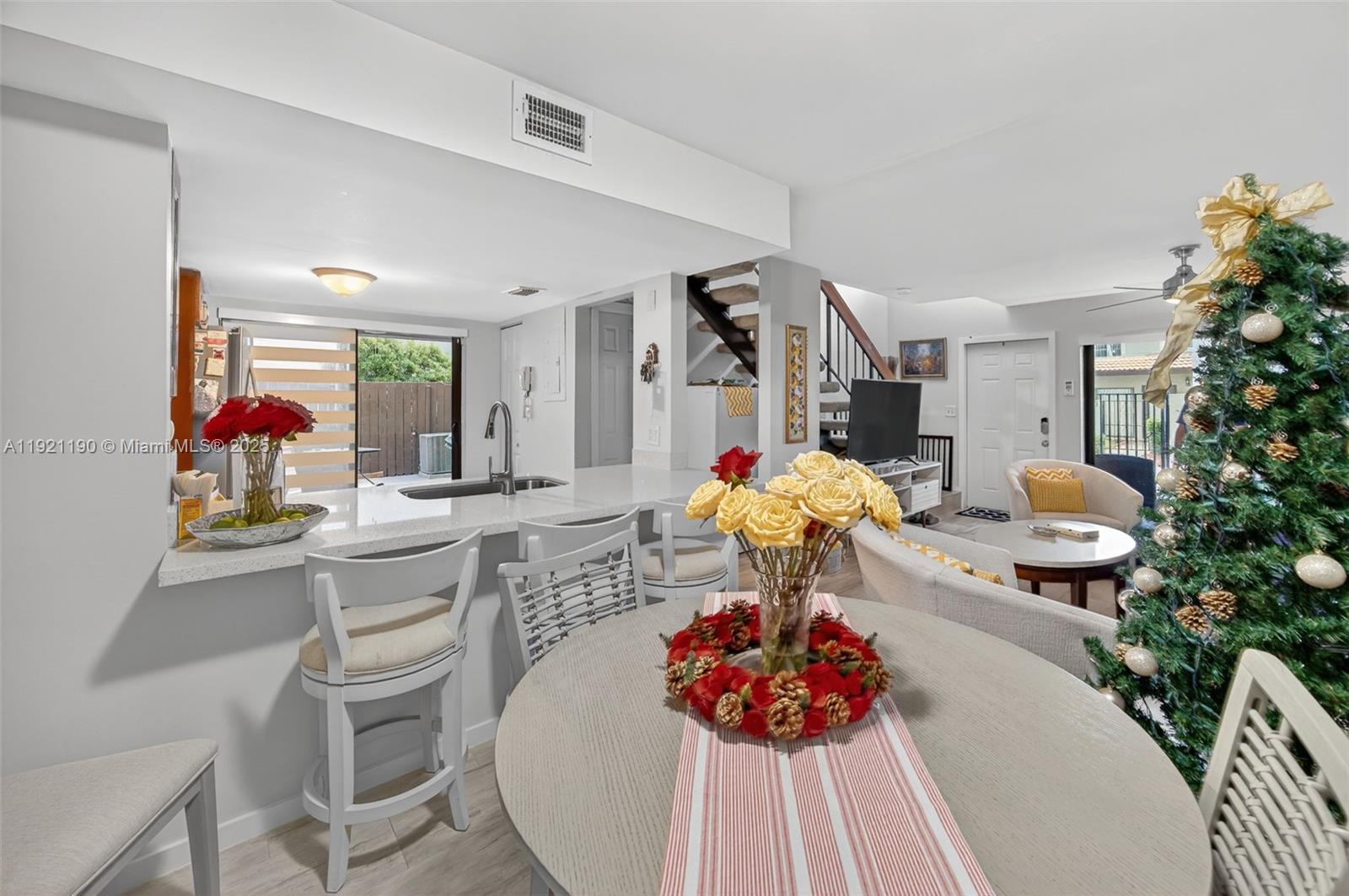 PALM POINT SEC 2 - Residential