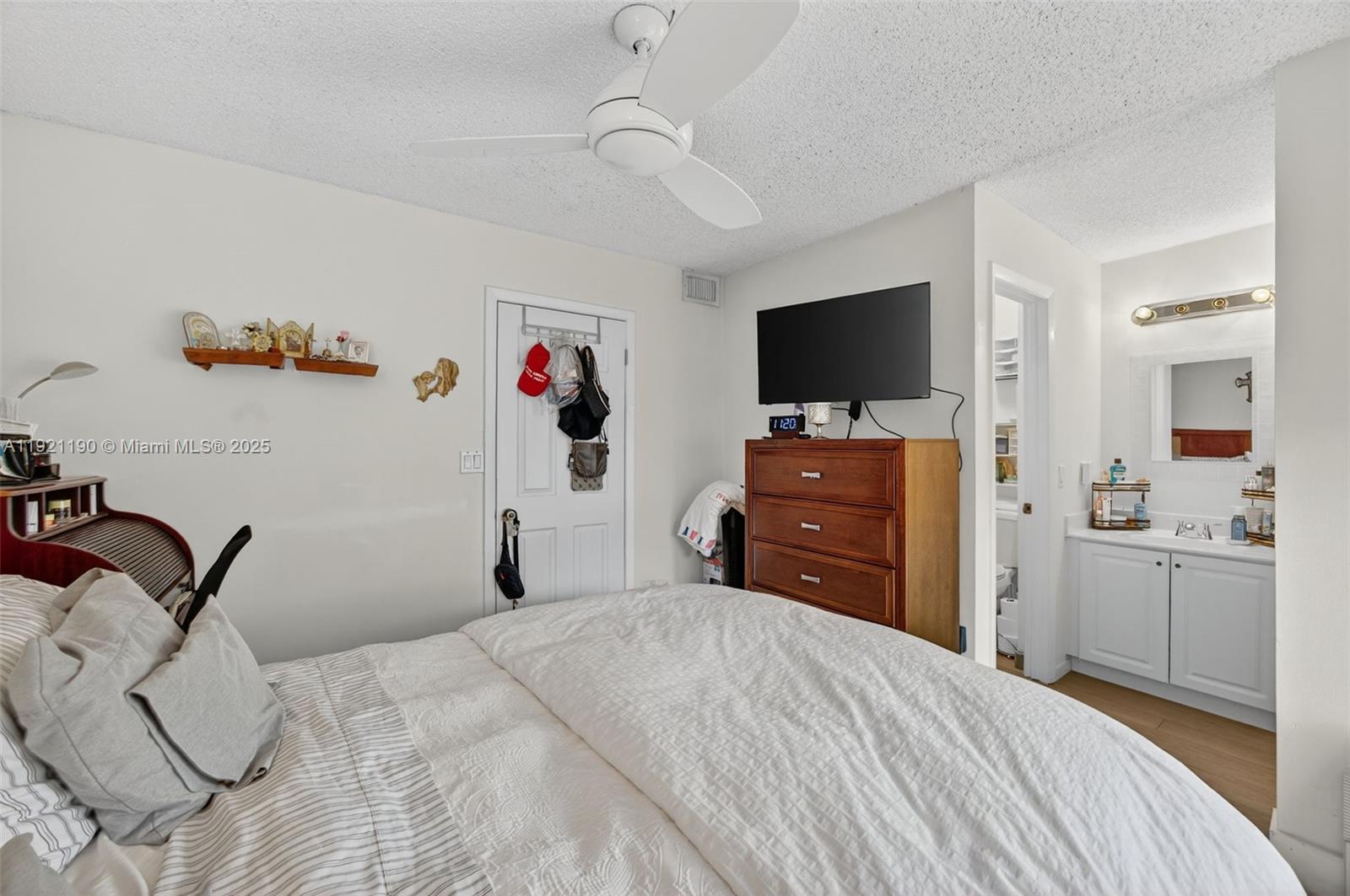 PALM POINT SEC 2 - Residential