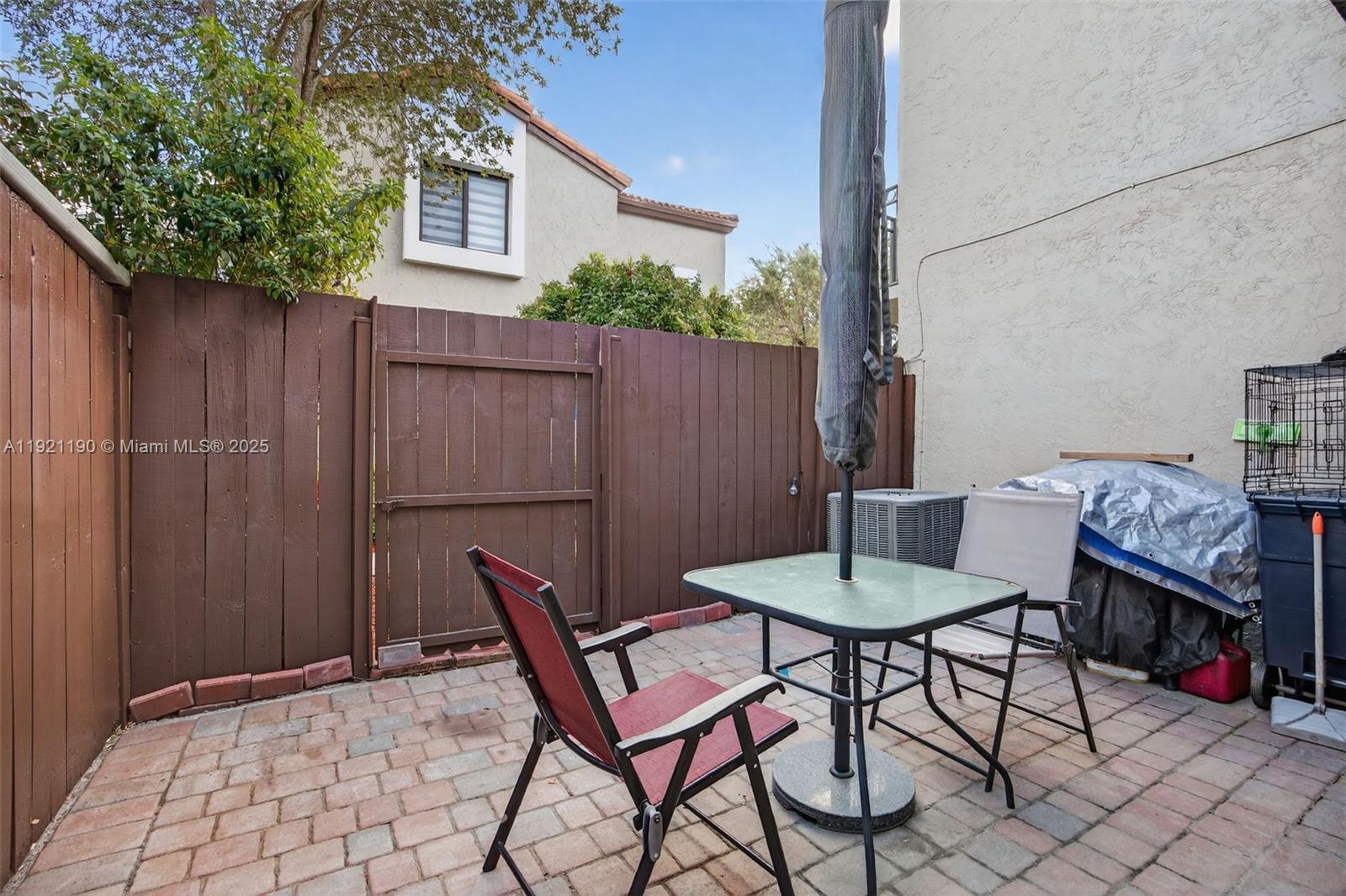 PALM POINT SEC 2 - Residential