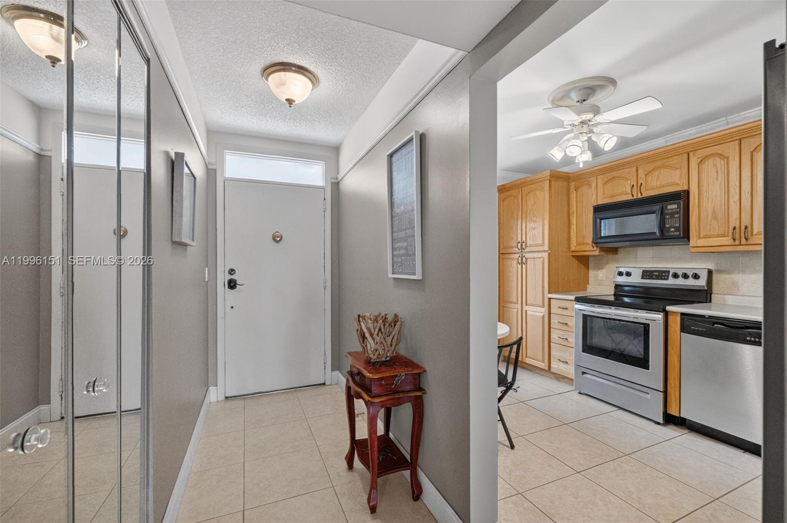 LAUDERDALE OAKS CONDO XII - Residential