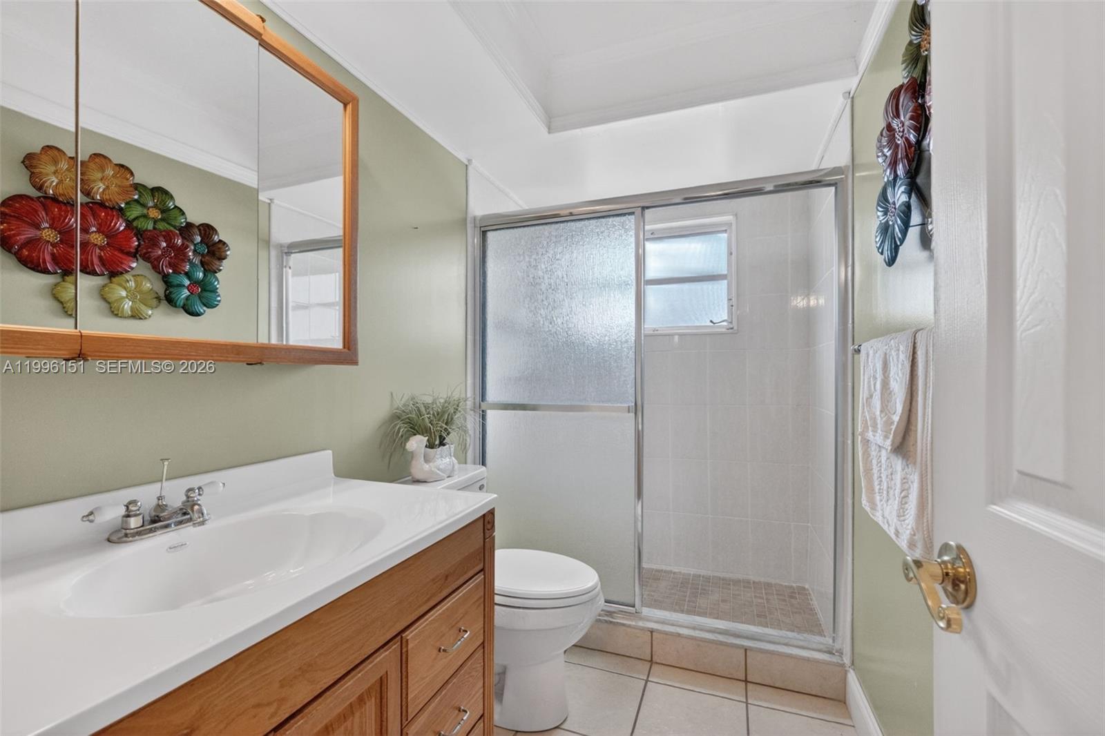 LAUDERDALE OAKS CONDO XII - Residential