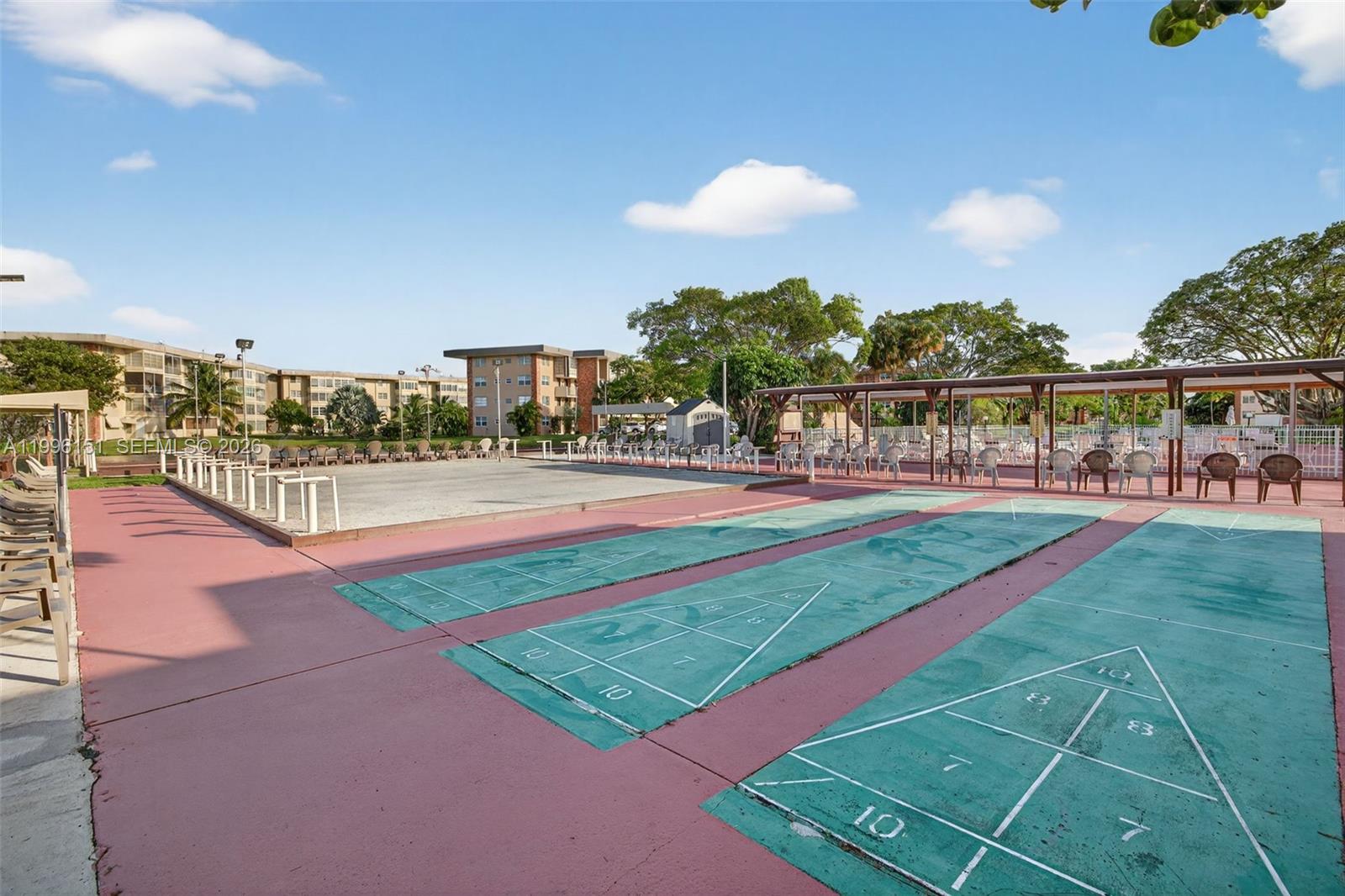 LAUDERDALE OAKS CONDO XII - Residential