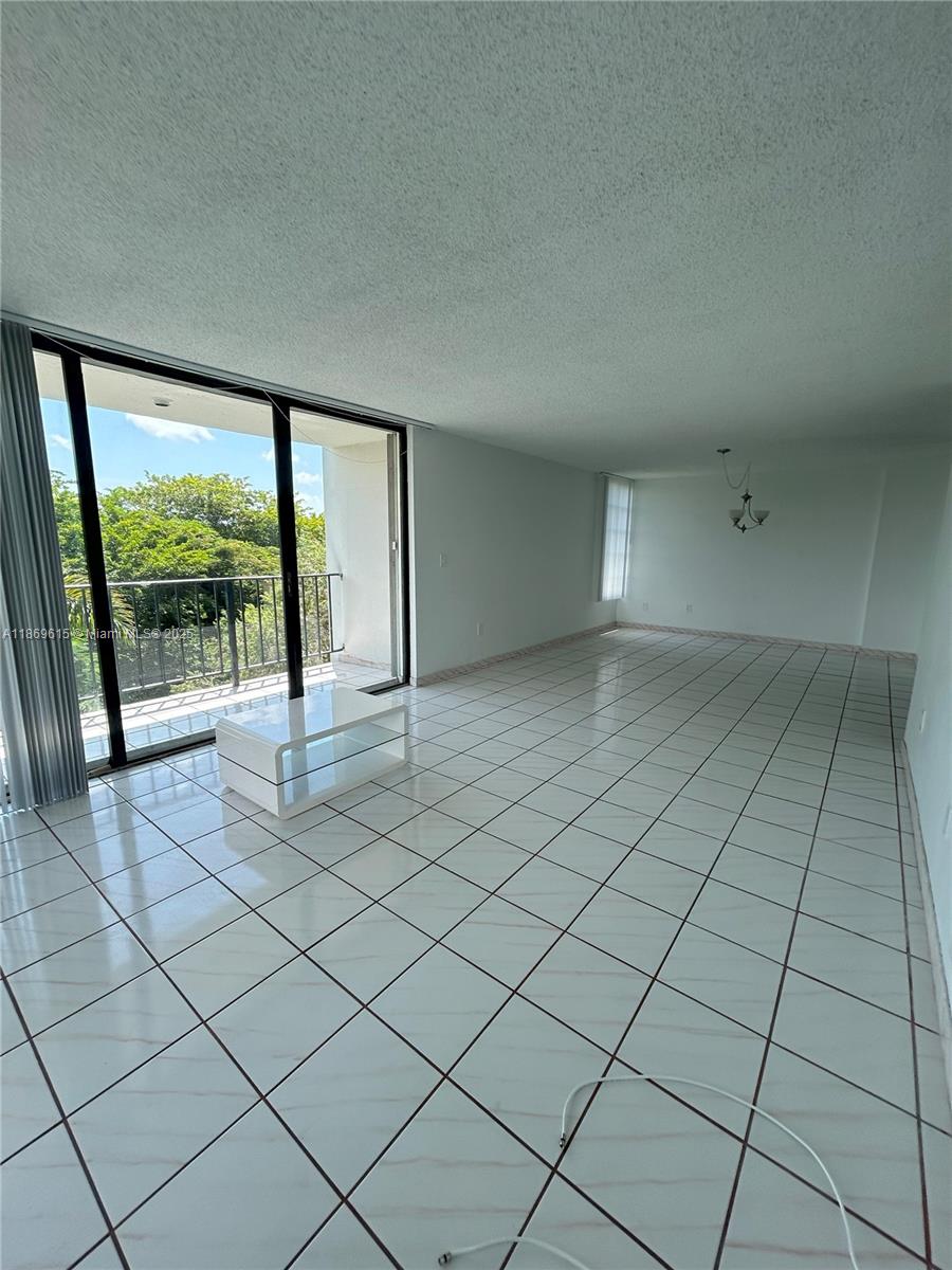 9682 Fontainebleau Blvd 410