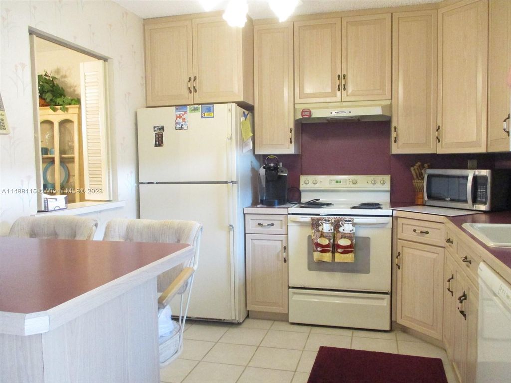 Photo of 6531 SE Federal Hwy #L 106, Stuart, FL 34997 (MLS # A11488115)