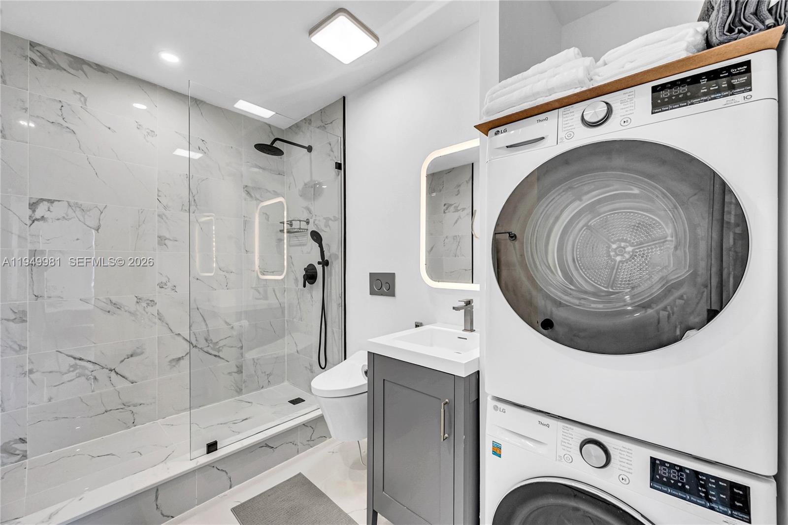 FLAMINGO SOUTH BEACH I CO - Residential Lease