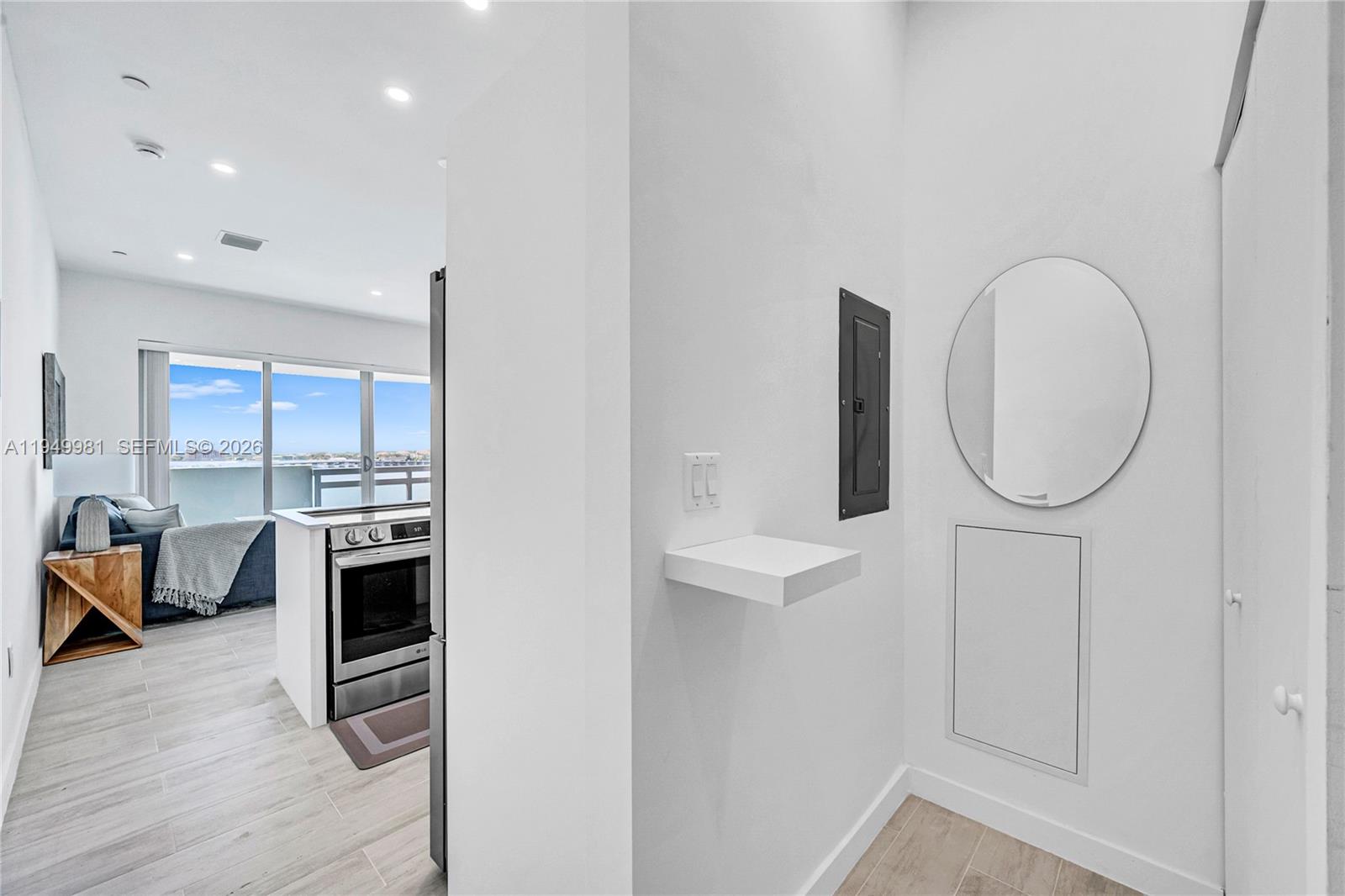 FLAMINGO SOUTH BEACH I CO - Residential Lease