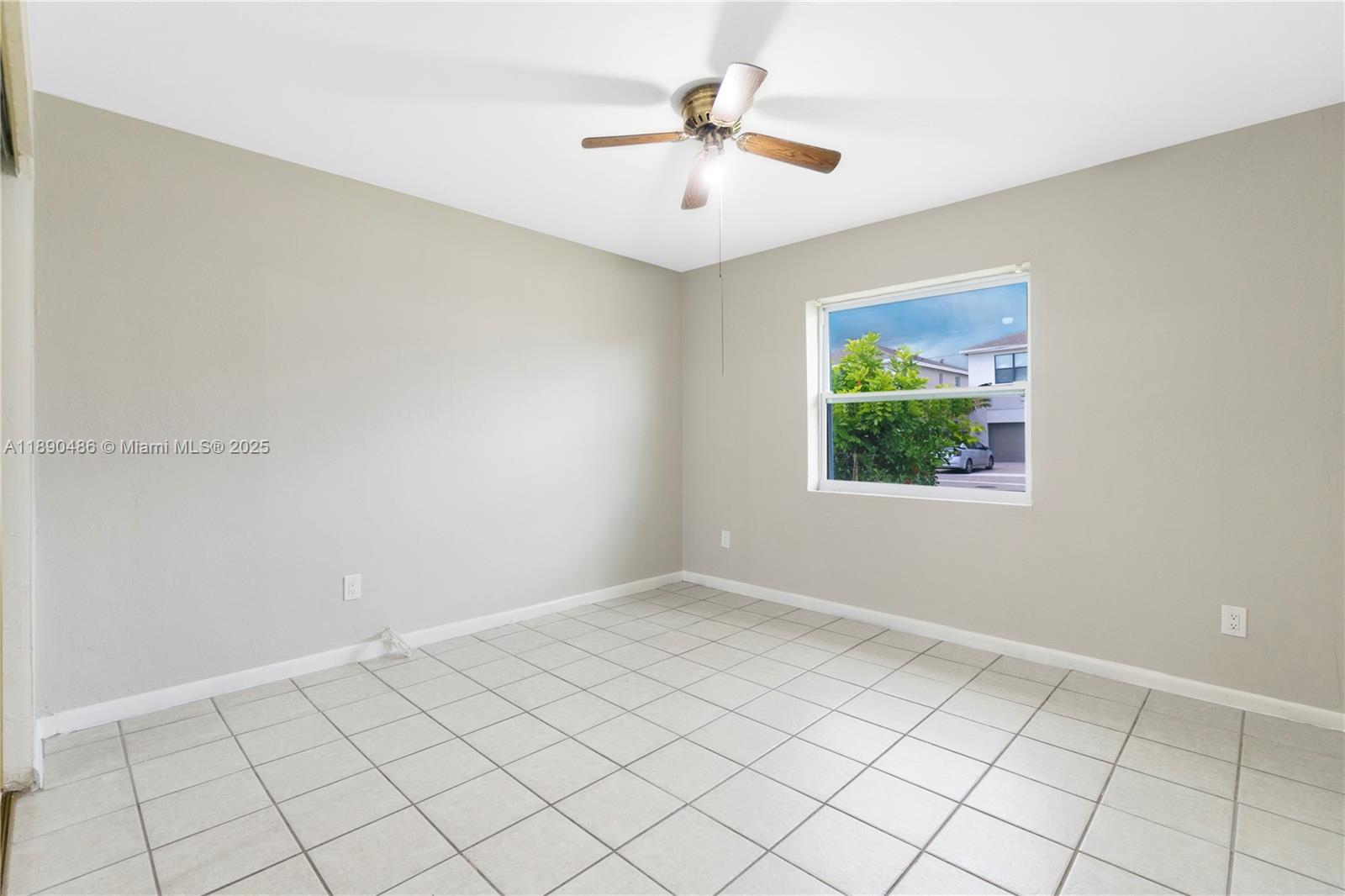 DIXIE HEIGHTS - Residential