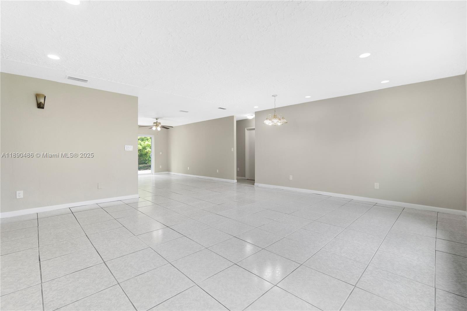 DIXIE HEIGHTS - Residential