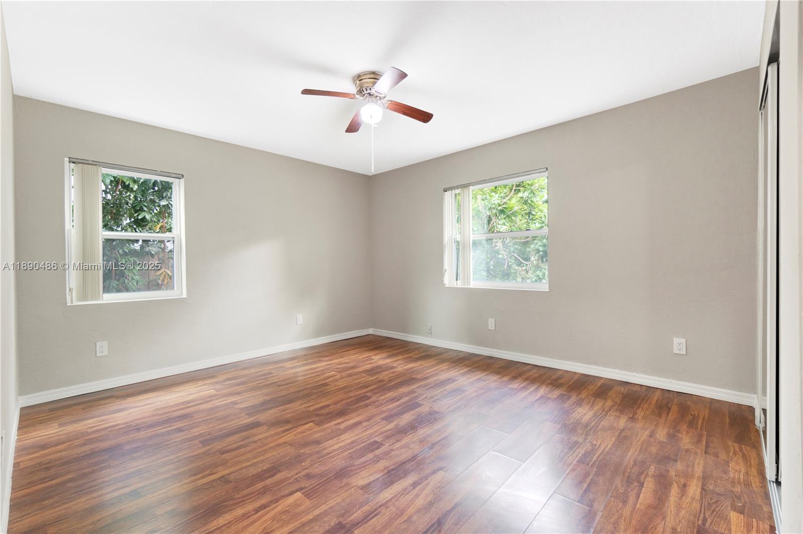 DIXIE HEIGHTS - Residential