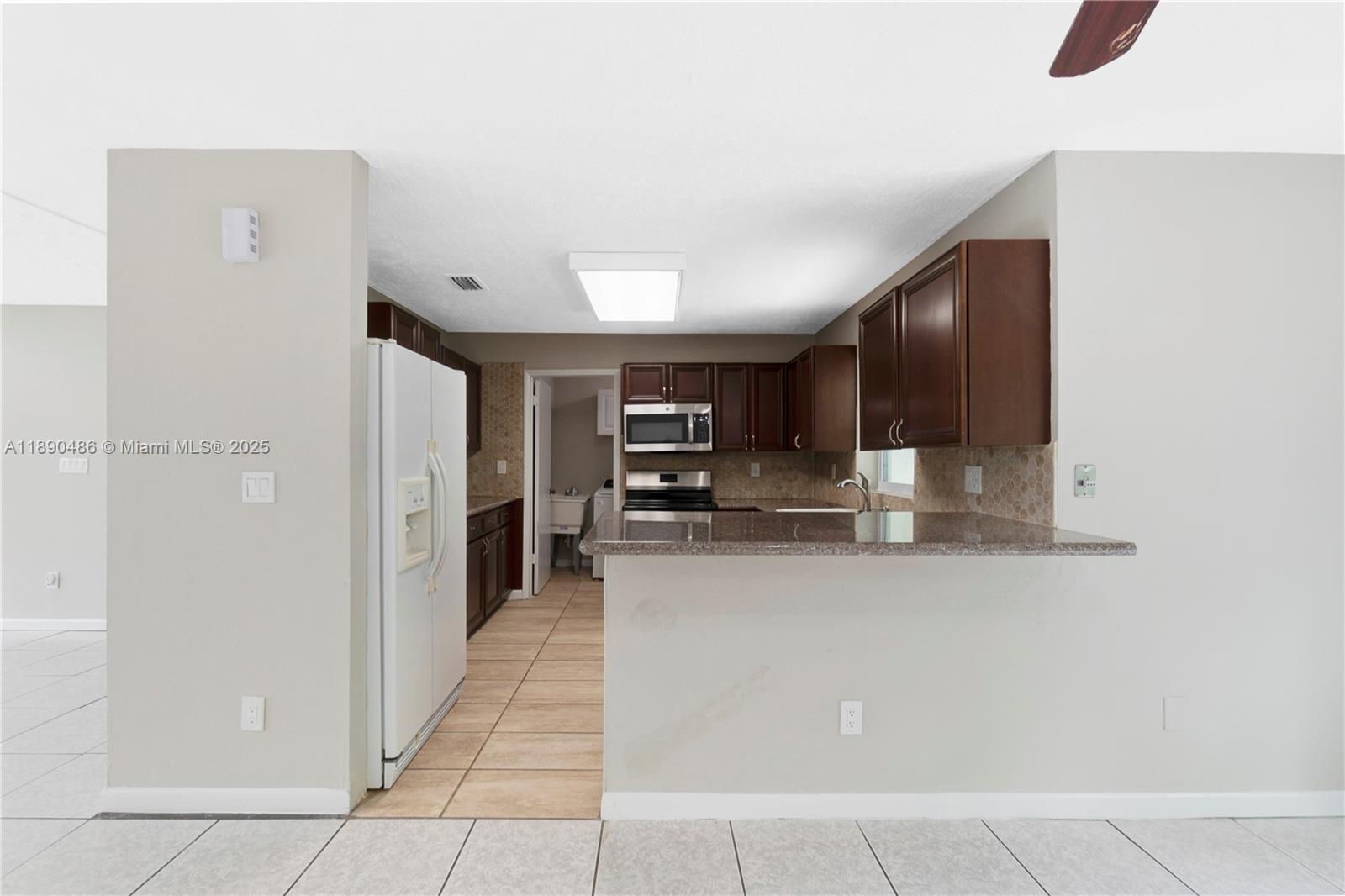 DIXIE HEIGHTS - Residential