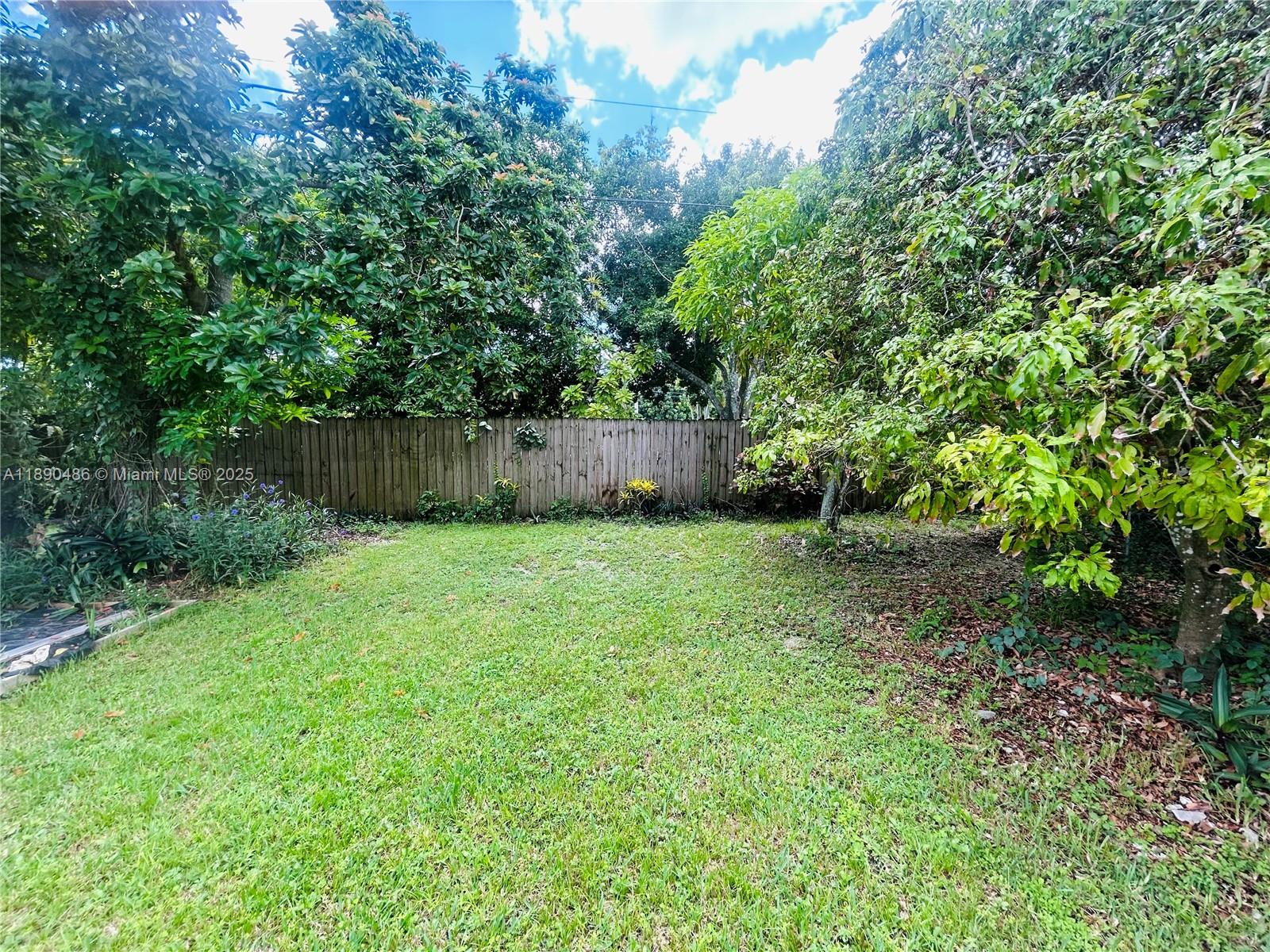 DIXIE HEIGHTS - Residential