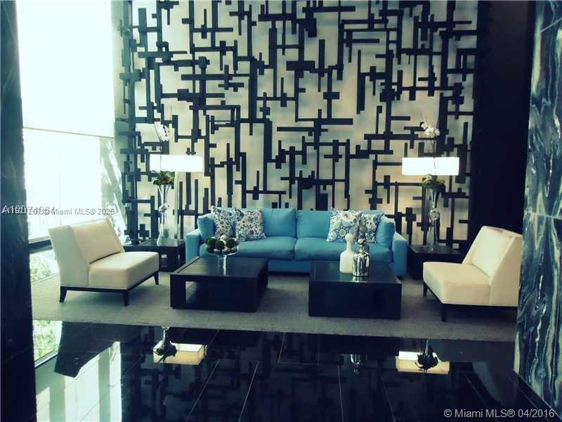 BEACH CLUB CONDO - Residential Lease