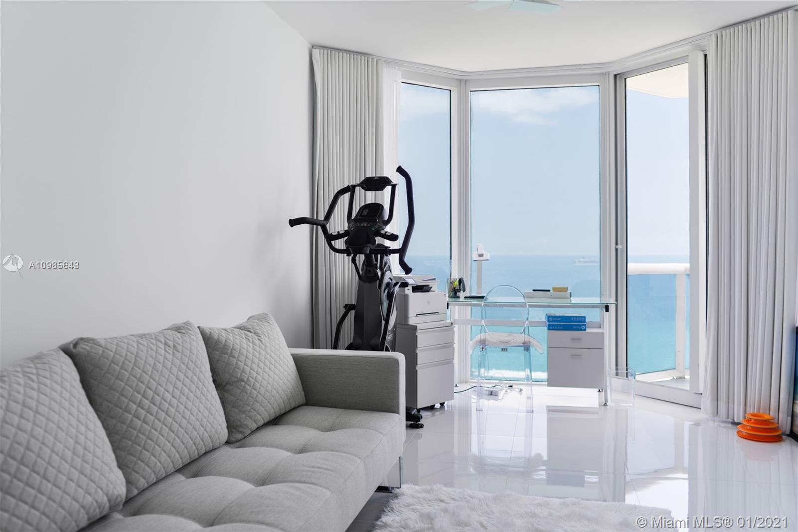 GREEN DIAMOND CONDO - Residential
